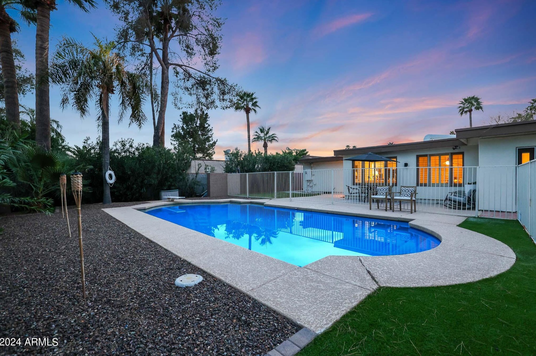 15041 7th Dr, Phoenix AZ  85023-5213 exterior