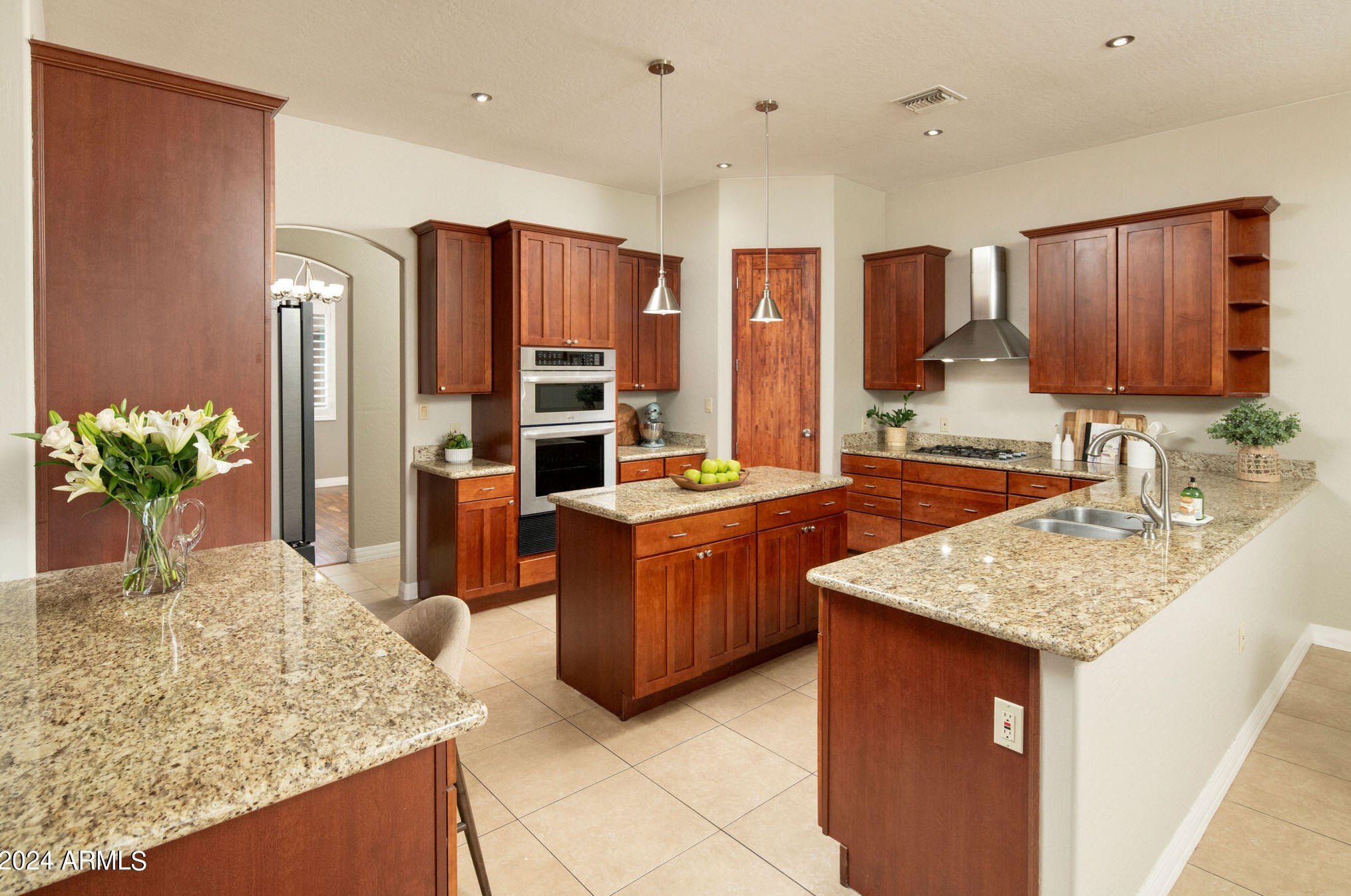 5424 Hashknife Rd, Phoenix AZ  85054-7158 exterior