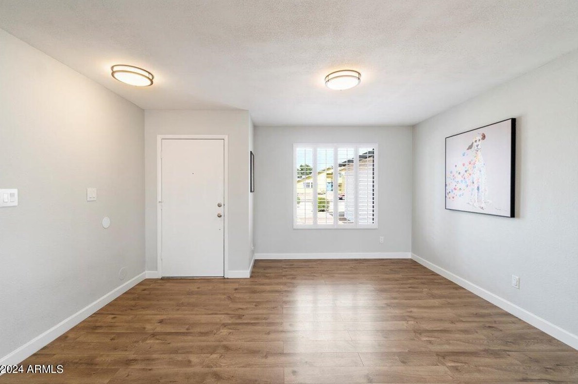 2501 Acoma Dr, Phoenix, AZ 85023-5943