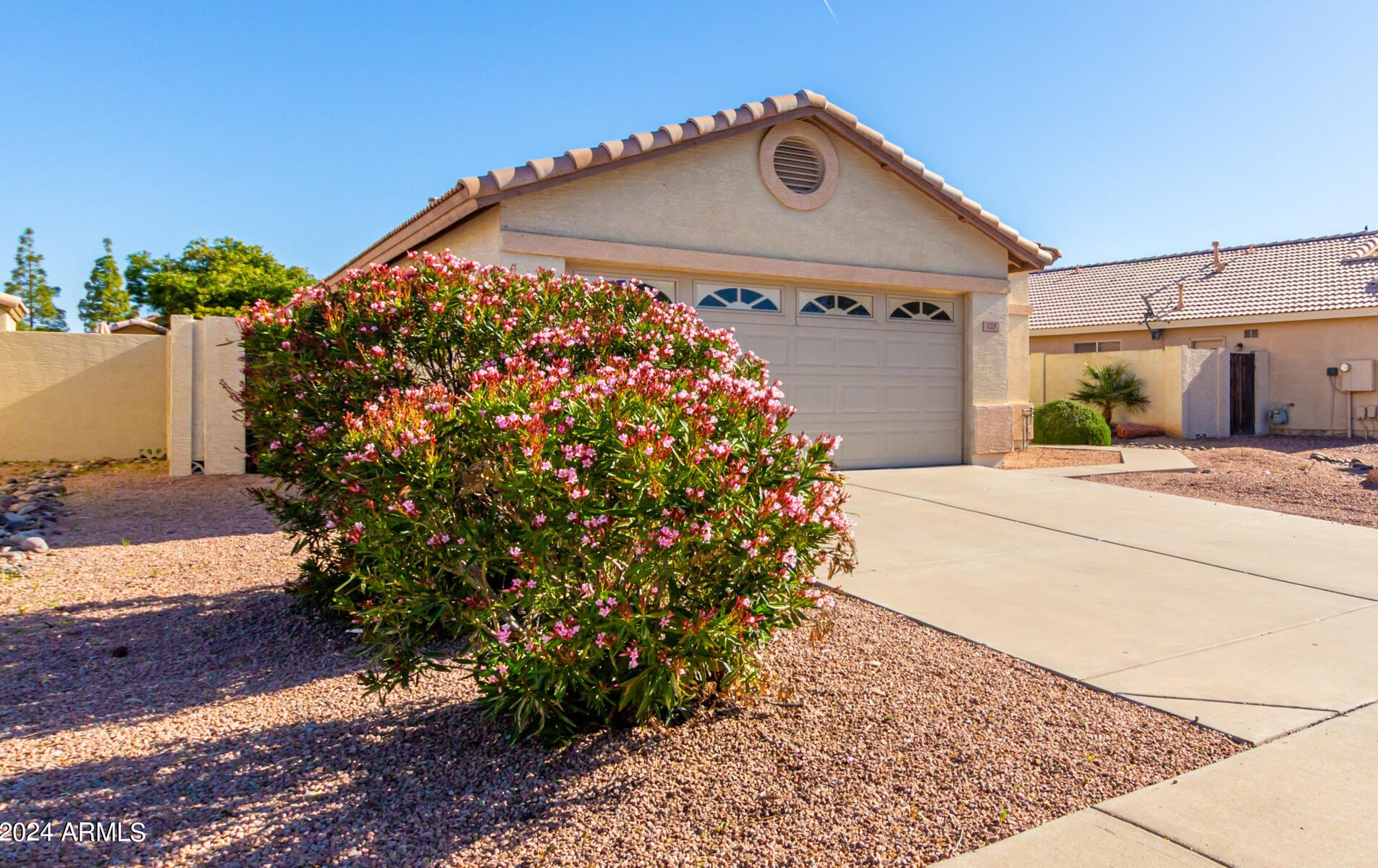 128 Loma Vista St, Gilbert, AZ 85233