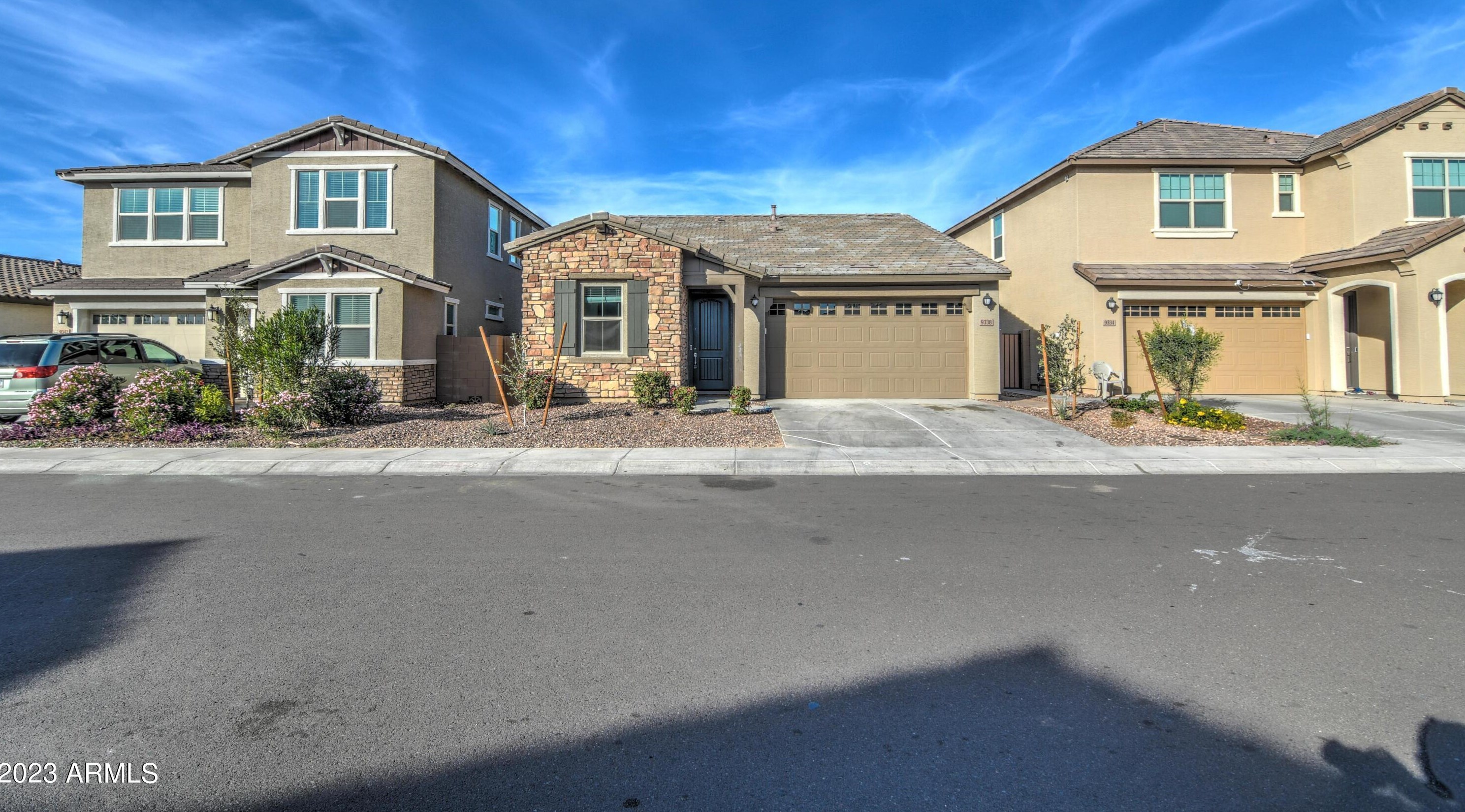 9338 W Heatherbrae Dr, Phoenix, AZ 85037