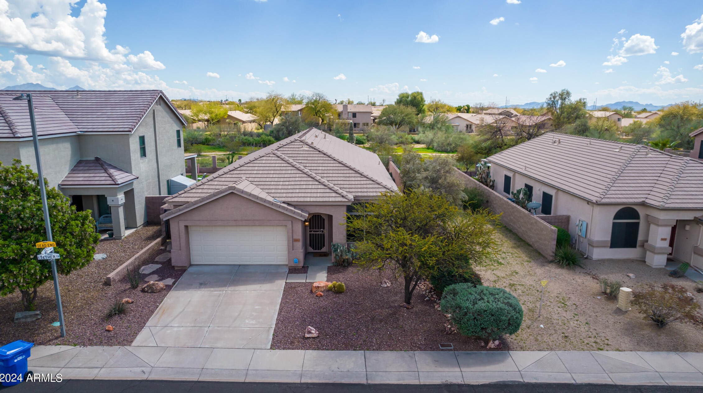 4247 Tether Trl, Phoenix, AZ 85050-8947