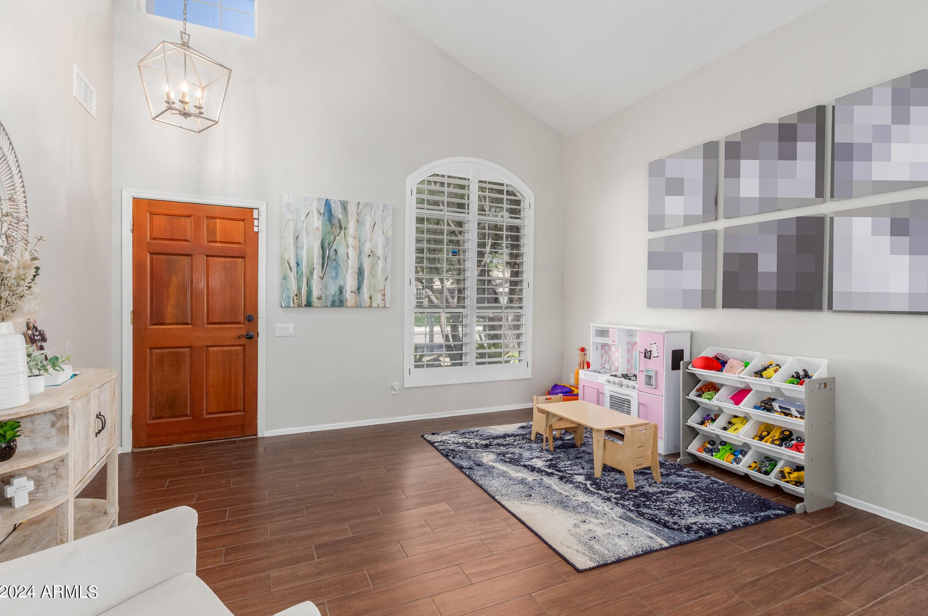 123 Grandview Rd, Phoenix, AZ 85023-7482