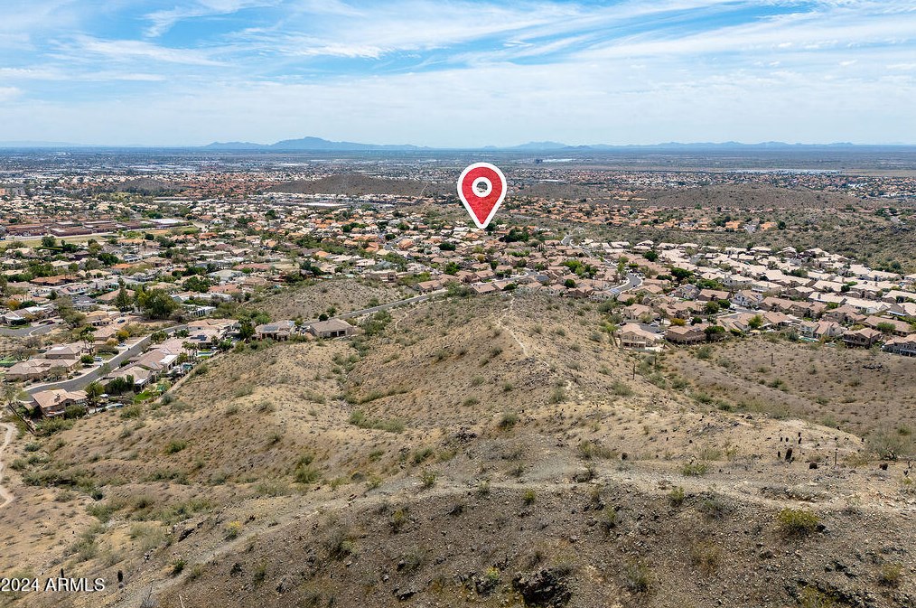 3339 Granite Vw Dr, Phoenix AZ 85044-7072 exterior