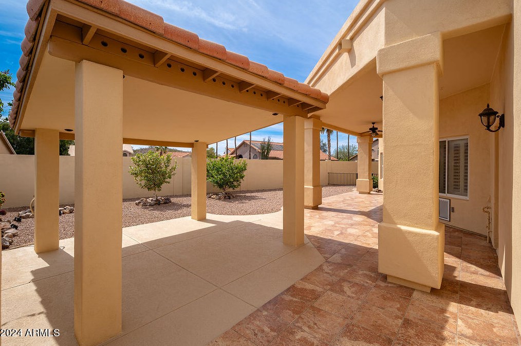 3339 Granite Vw Dr, Phoenix AZ 85044-7072 exterior