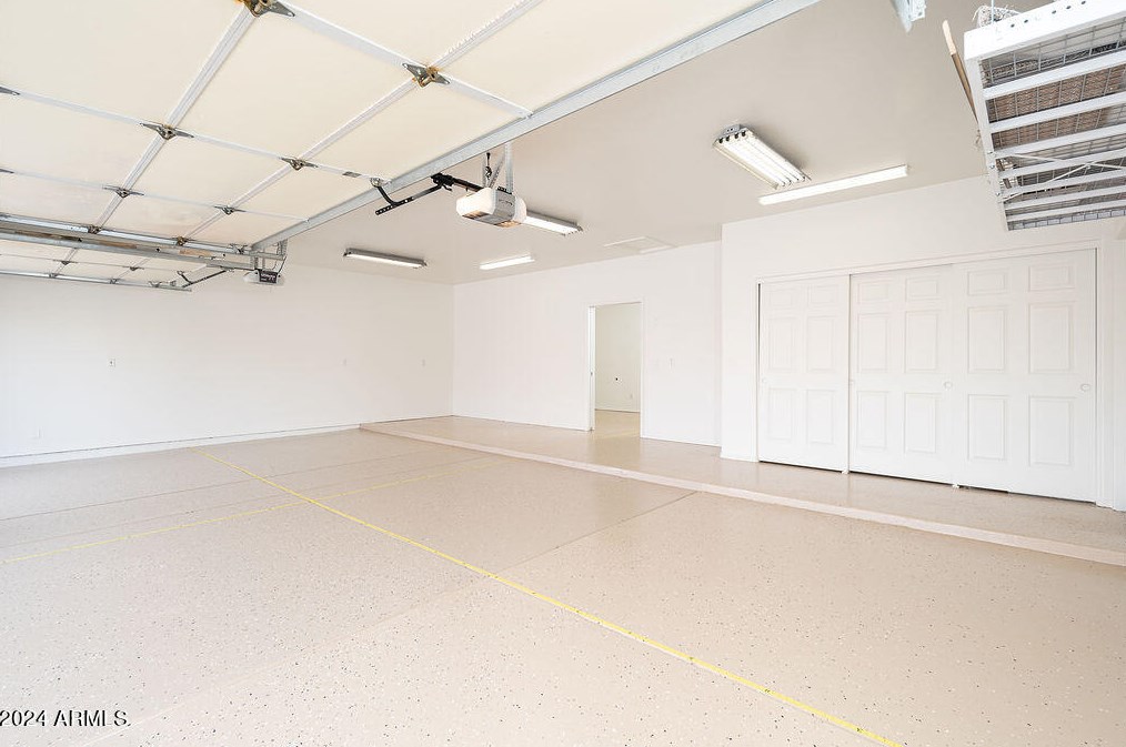 3339 Granite Vw Dr, Phoenix AZ 85044-7072 exterior