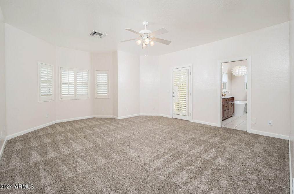 3339 Granite Vw Dr, Phoenix AZ 85044-7072 exterior