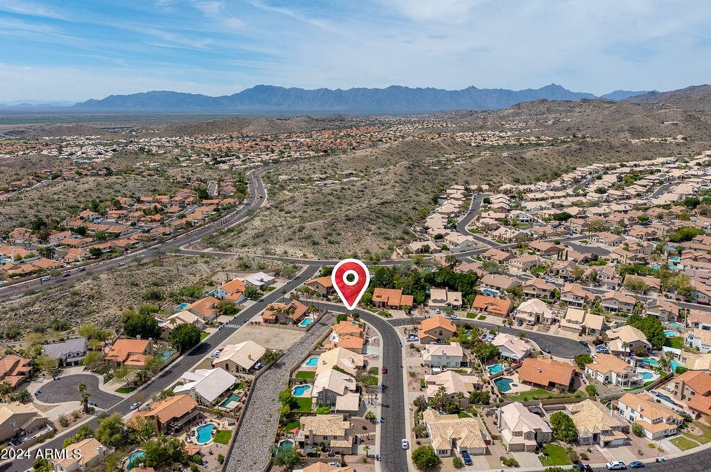 3339 Granite Vw Dr, Phoenix AZ 85044-7072 exterior