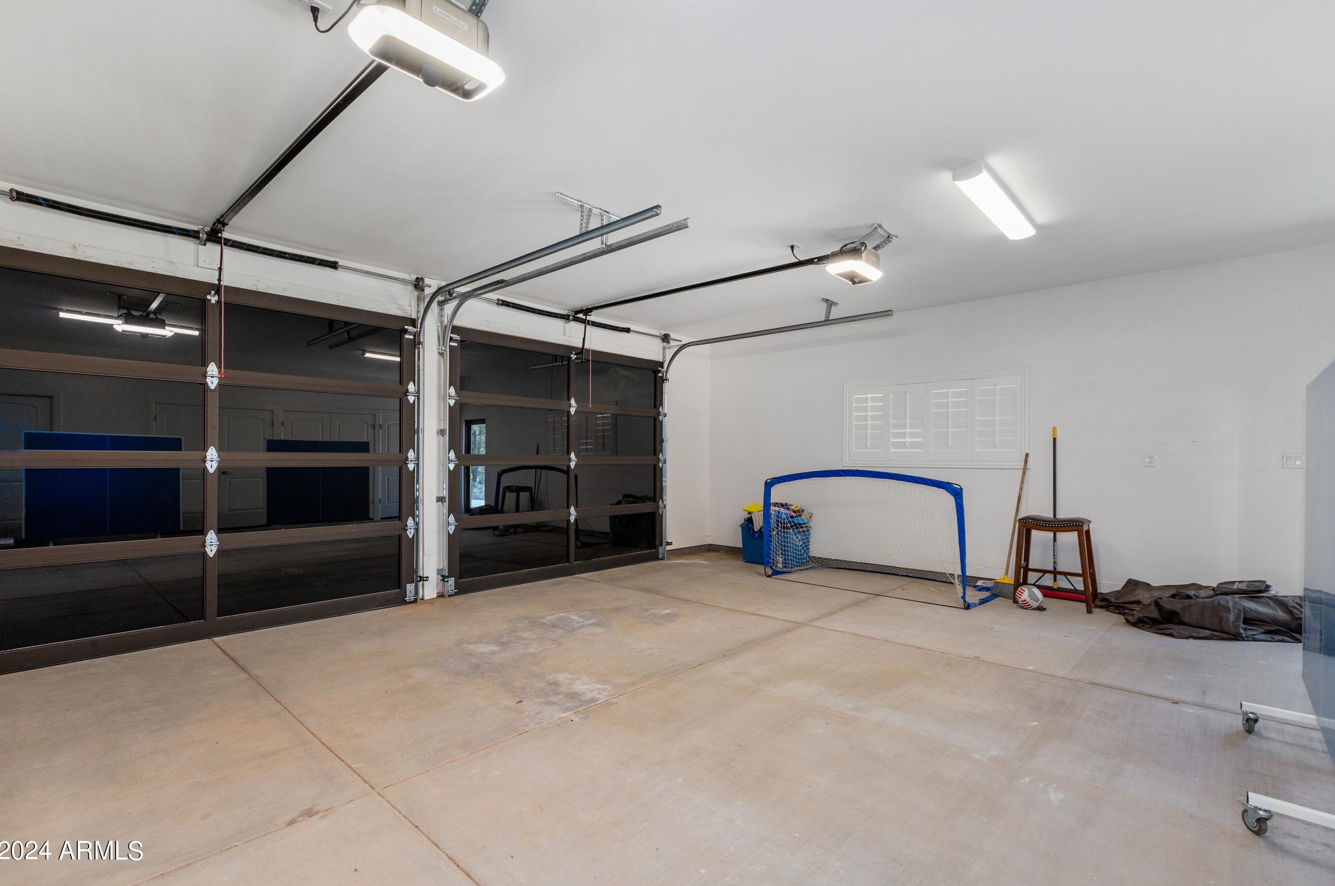 160 Pinon Valley Dr, Sedona AZ 86351-9111 exterior