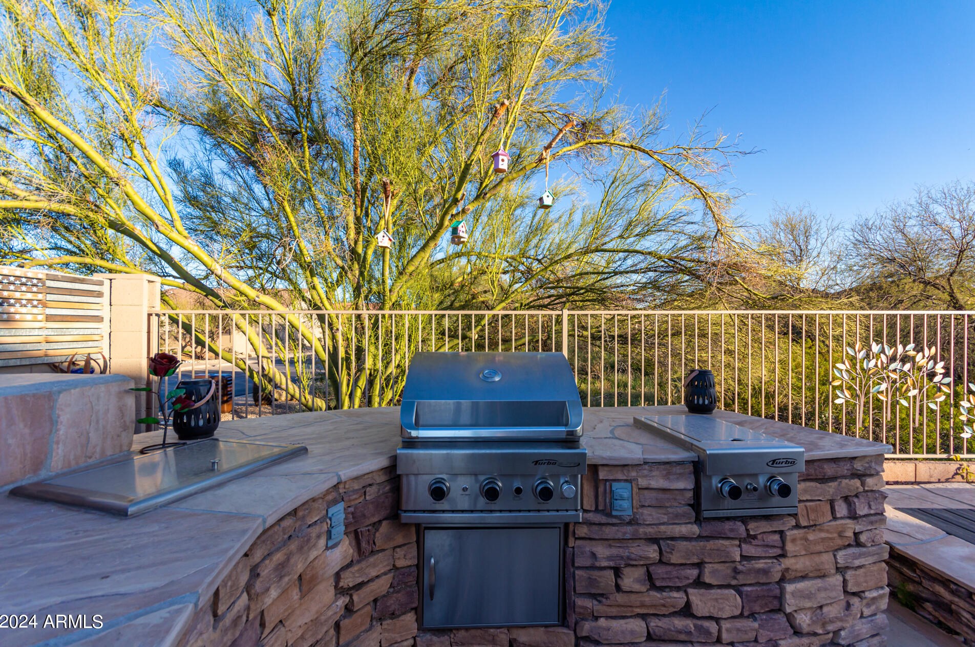 5259 Forest Pleasant Pl, Cave Creek AZ  85331-5563 exterior