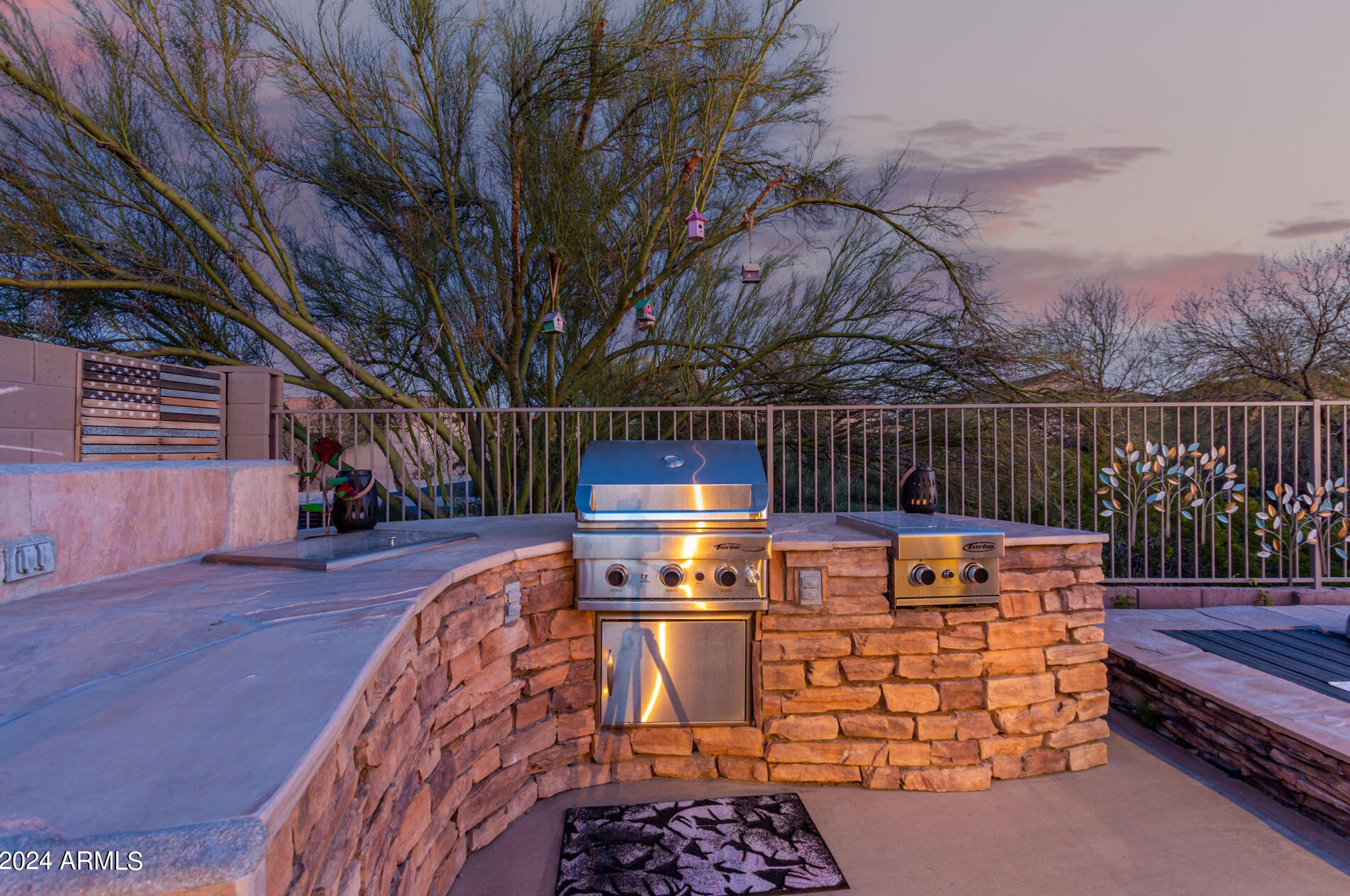 5259 Forest Pleasant Pl, Cave Creek AZ  85331-5563 exterior