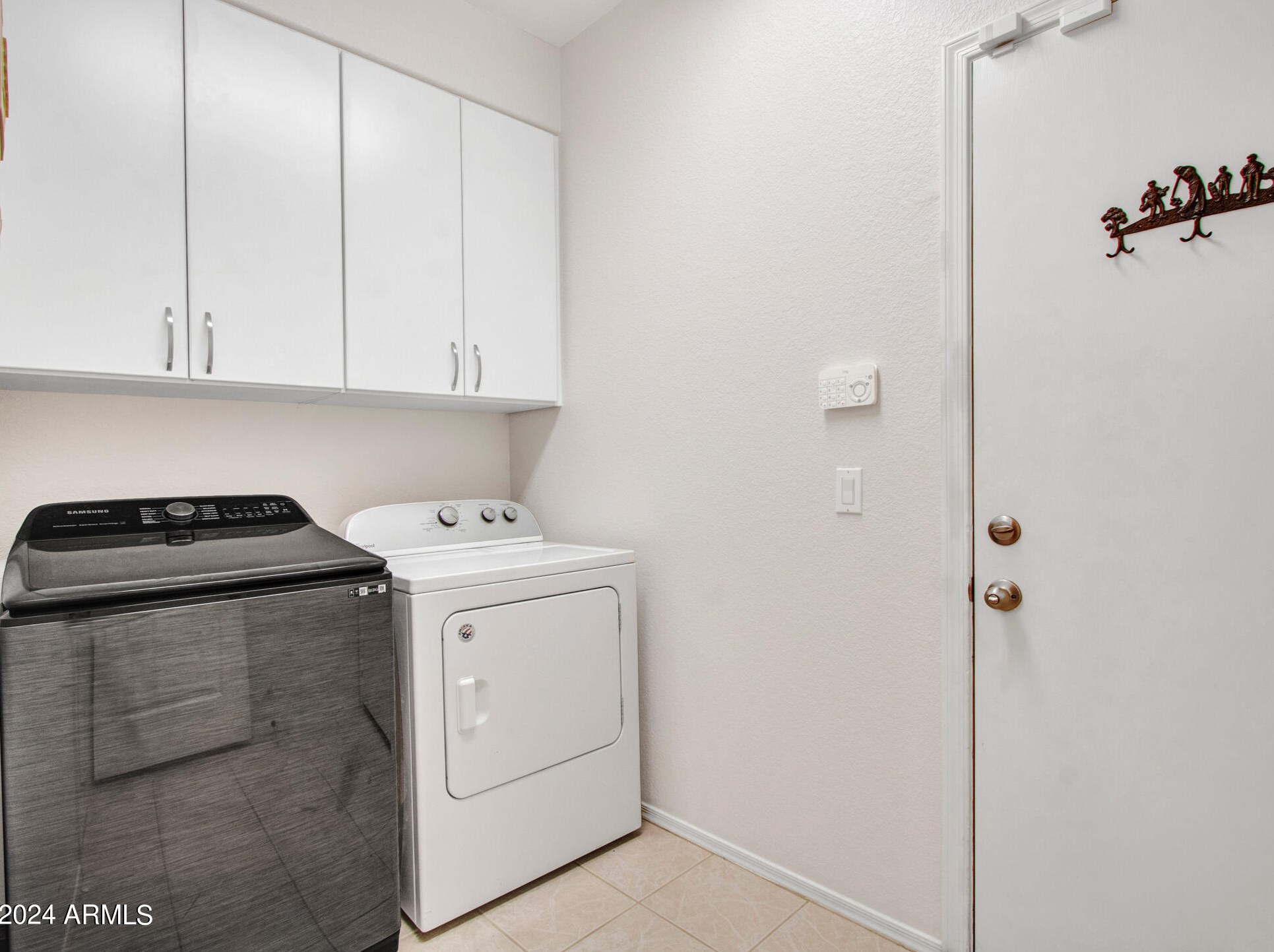 19809 49 Ave, Glendale AZ  85304-4311 exterior