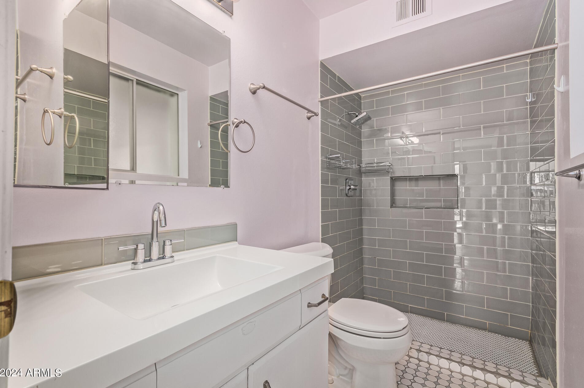 2427 Marmora St, Phoenix, AZ 85032-7029