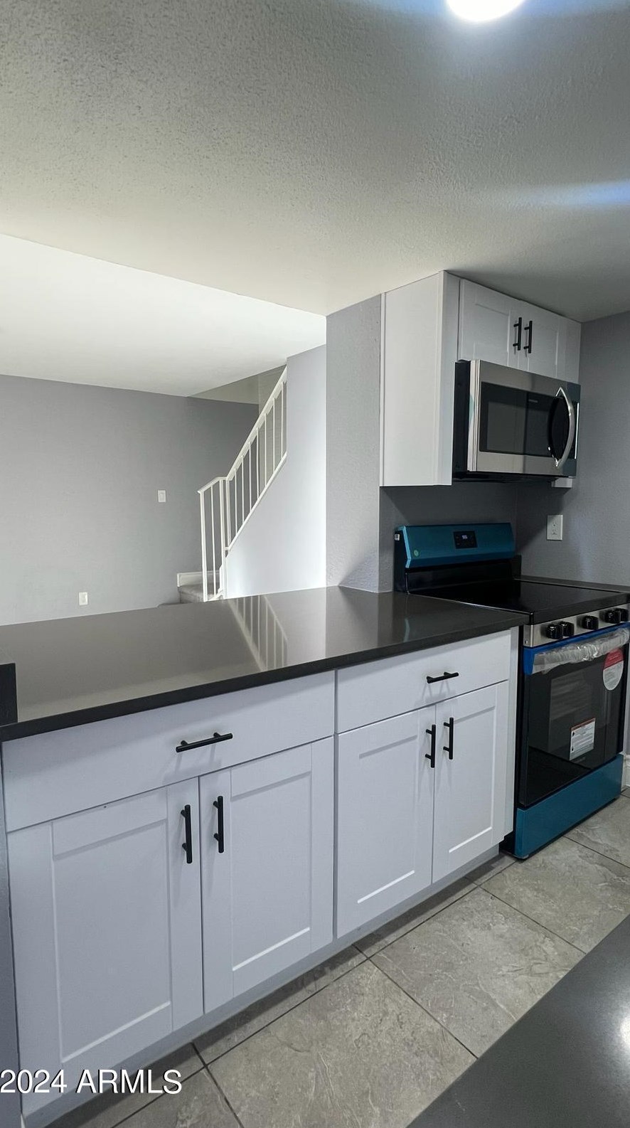 4037 Palomino Rd, Phoenix AZ  85019-2837 exterior