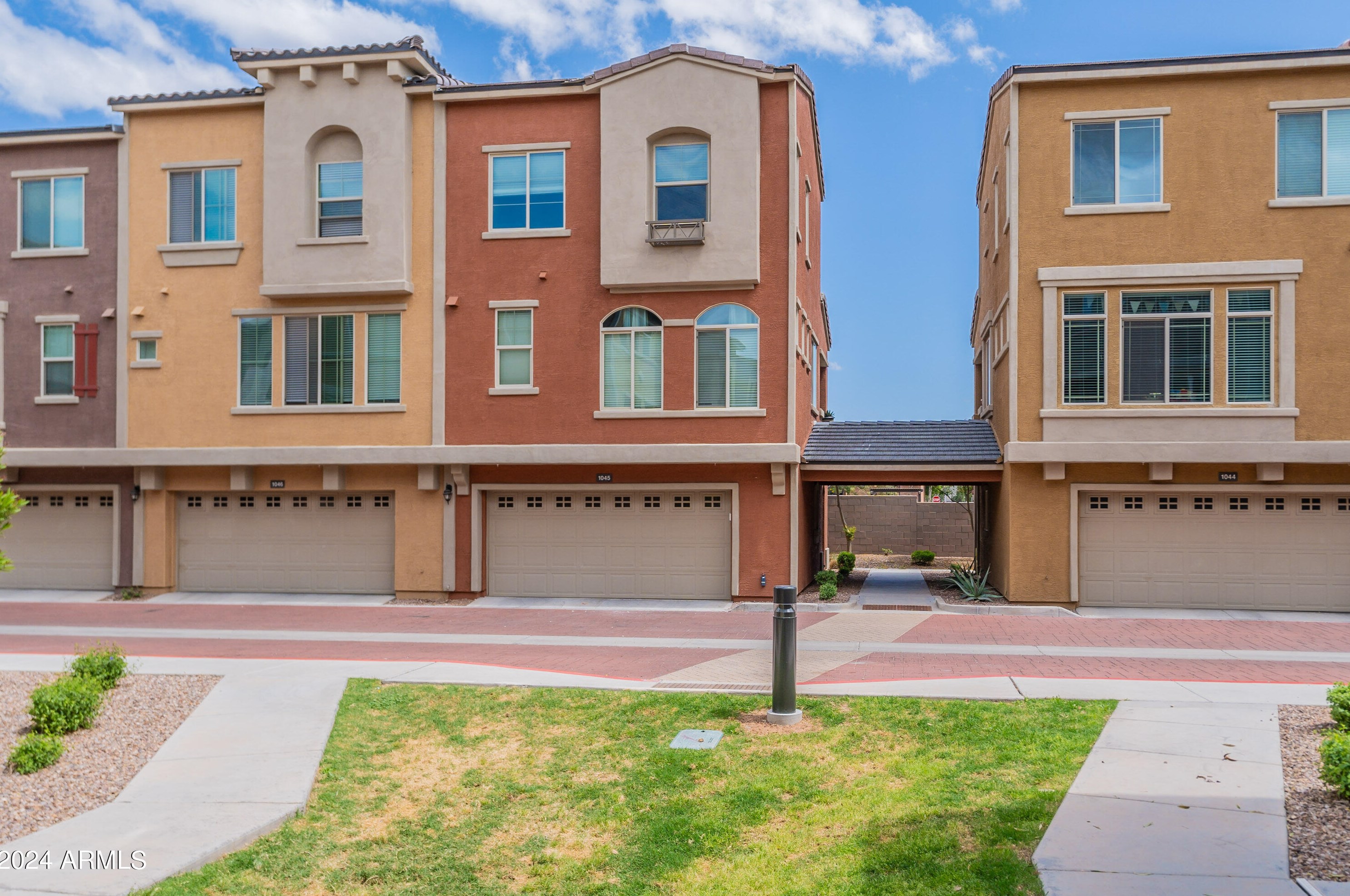 240 W Juniper Ave #1045, Gilbert, AZ 85233