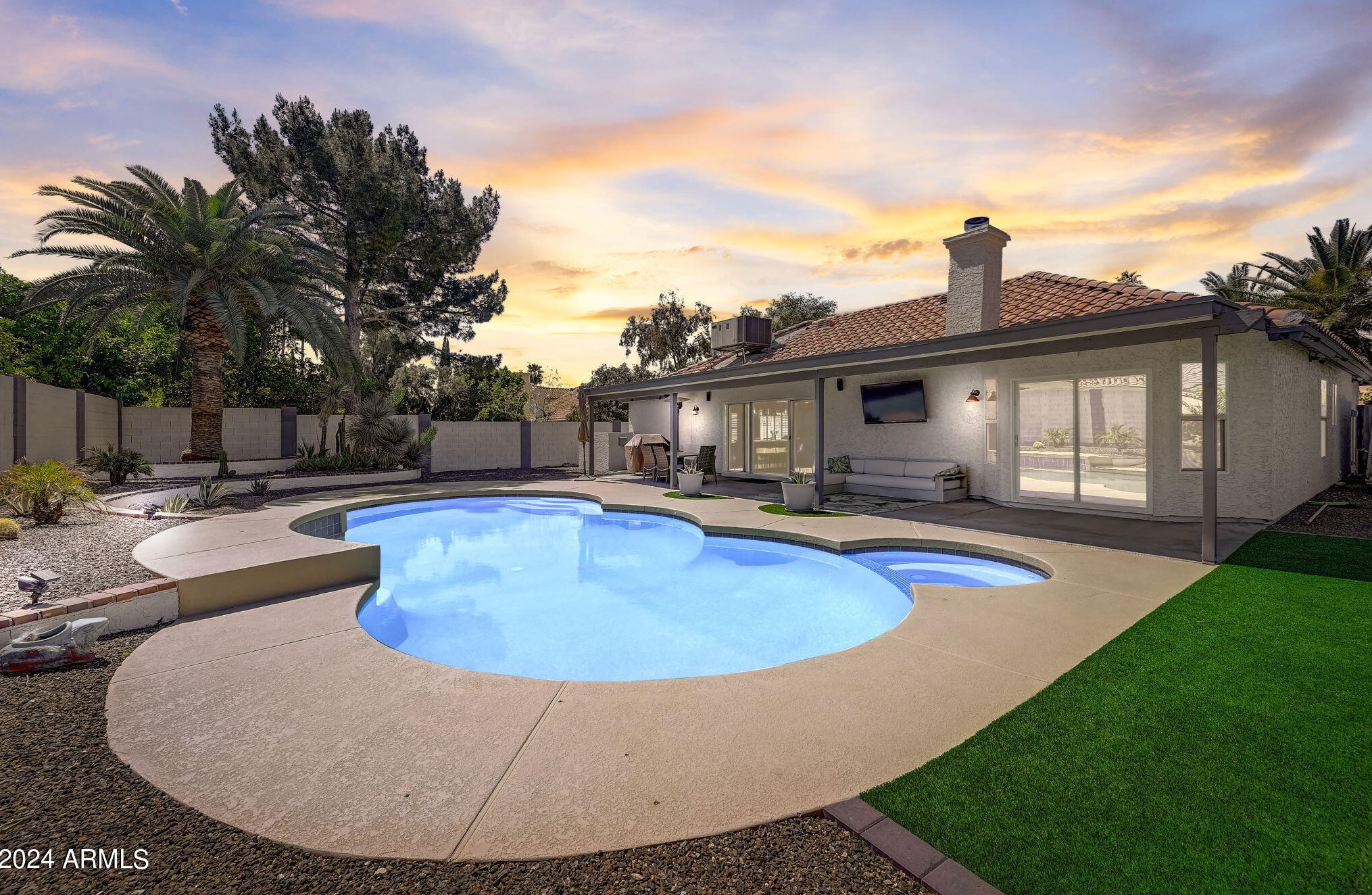 16037 N 58th Pl, Scottsdale, AZ 85254