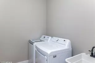 3804 E Monterey Wy, Phoenix, AZ 85018 - Photo 12