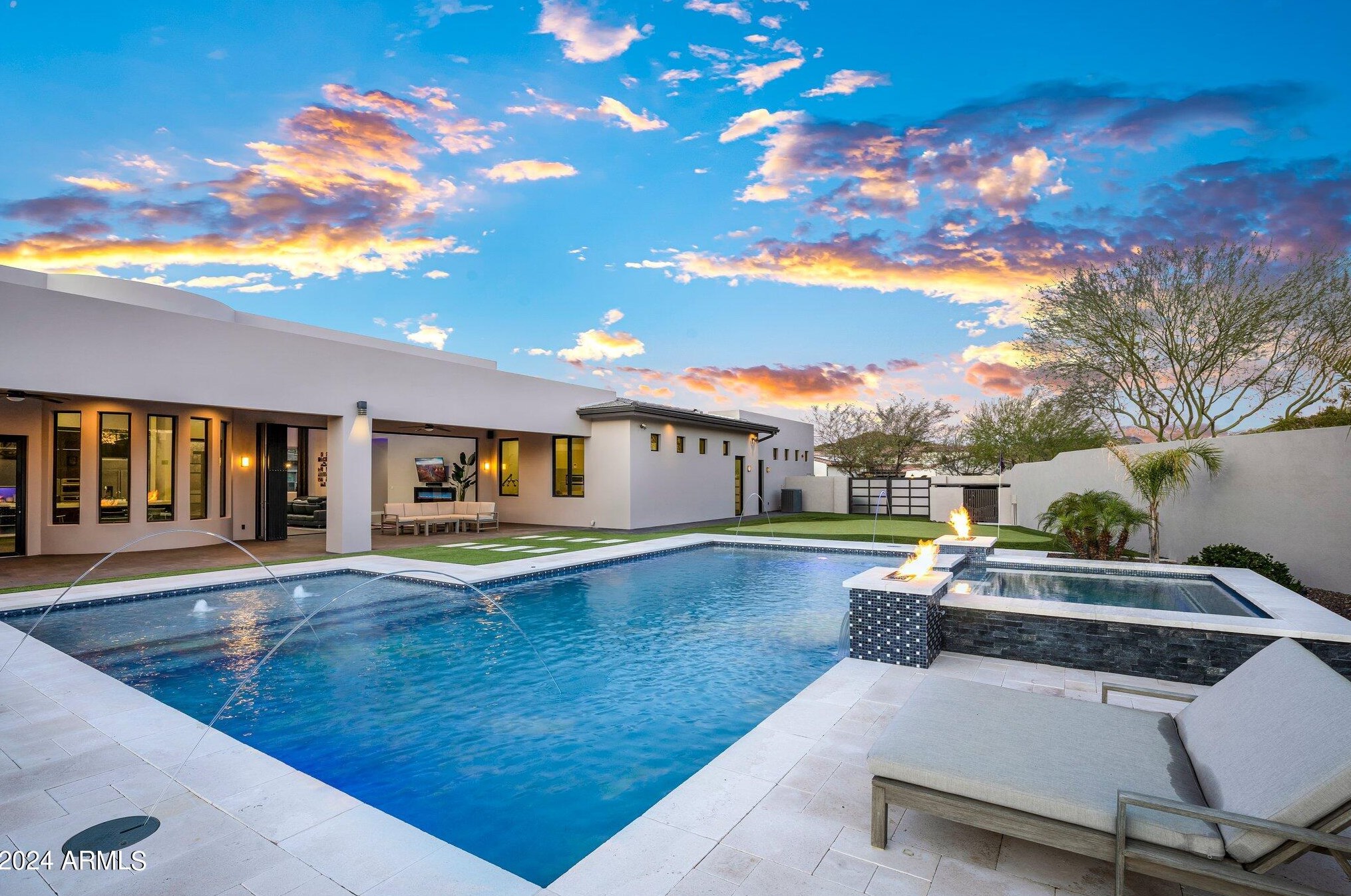 27316 64th Dr, Phoenix AZ  85083-7419 exterior