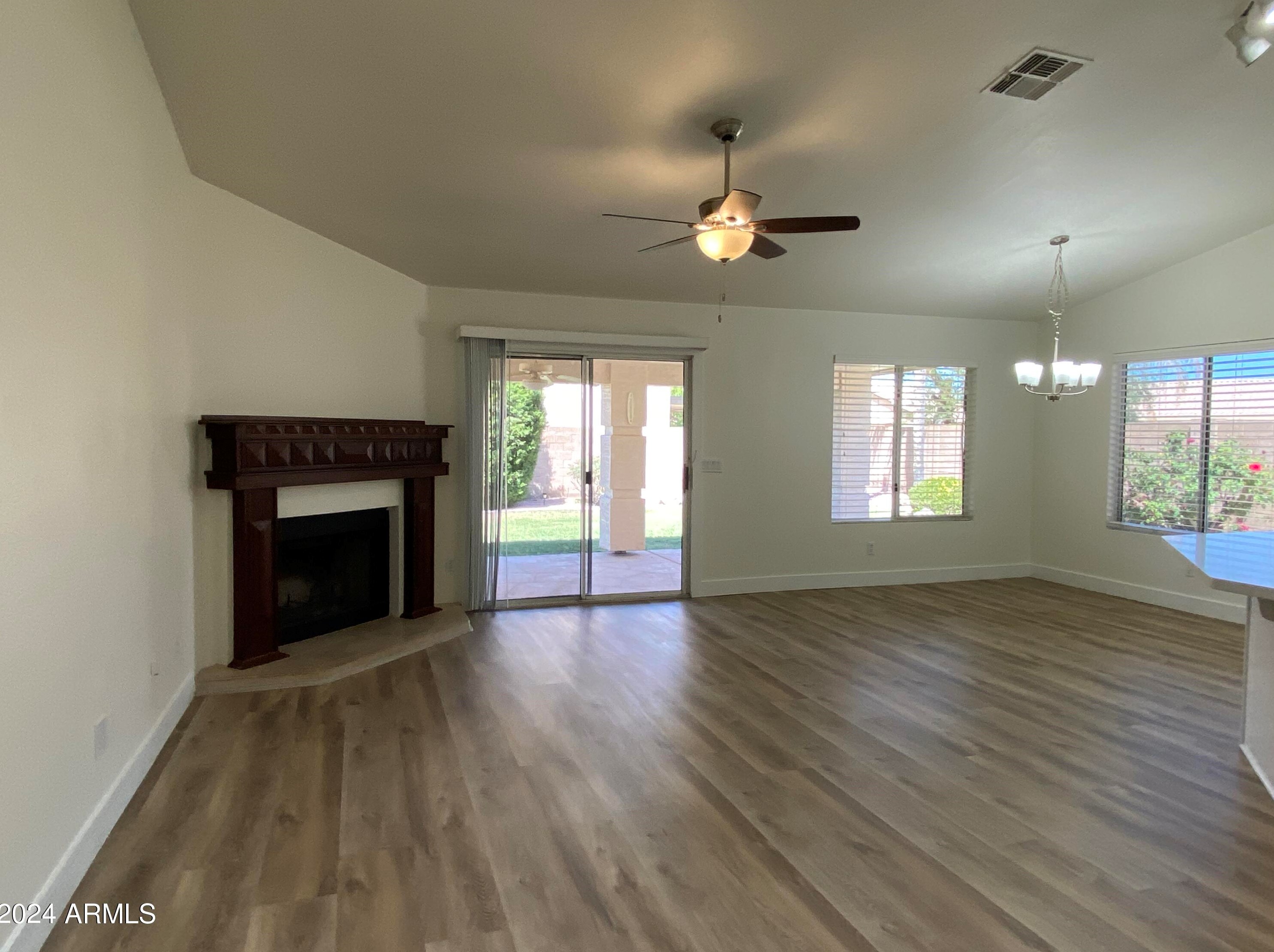 4766 W Ponderosa Ln, Glendale, AZ 85308