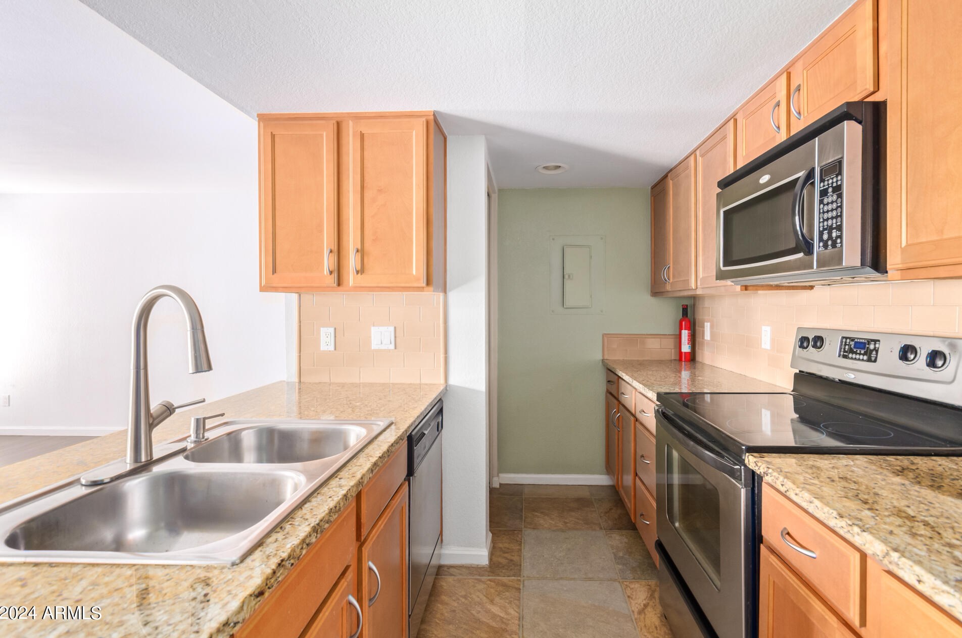 200 Southern Ave, Tempe AZ  85282-5139 exterior