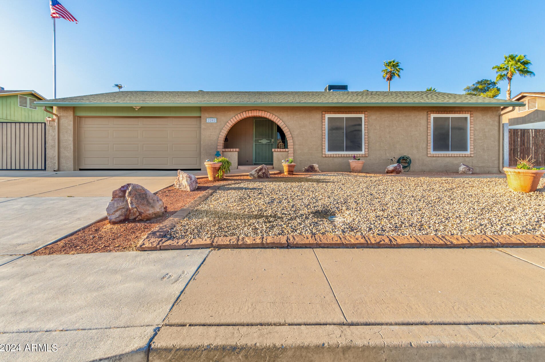 2202 Colt Rd, Chandler, AZ 85224-2101