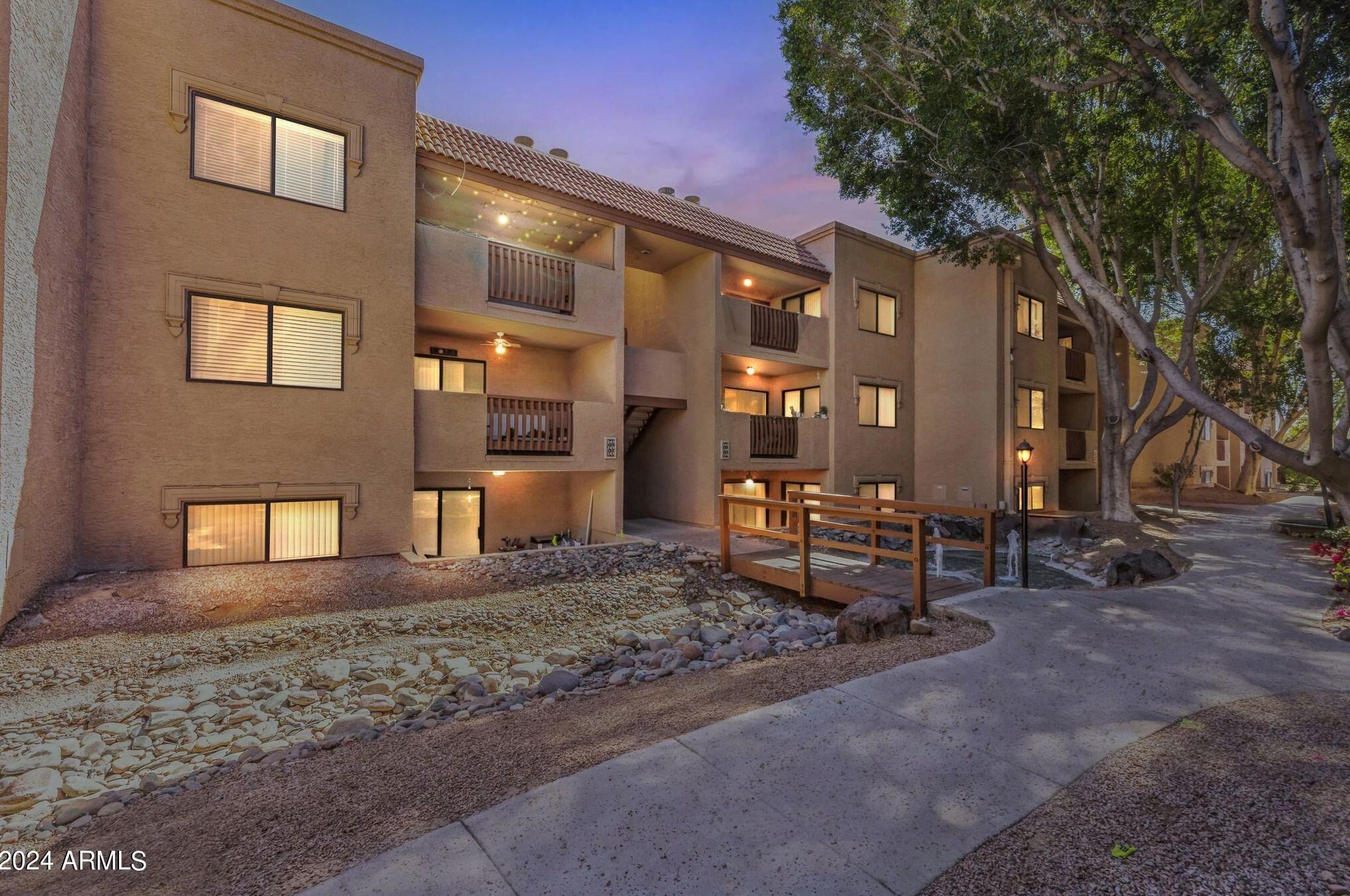 3031 N Civic Center Plaza #349, Scottsdale, AZ 85251