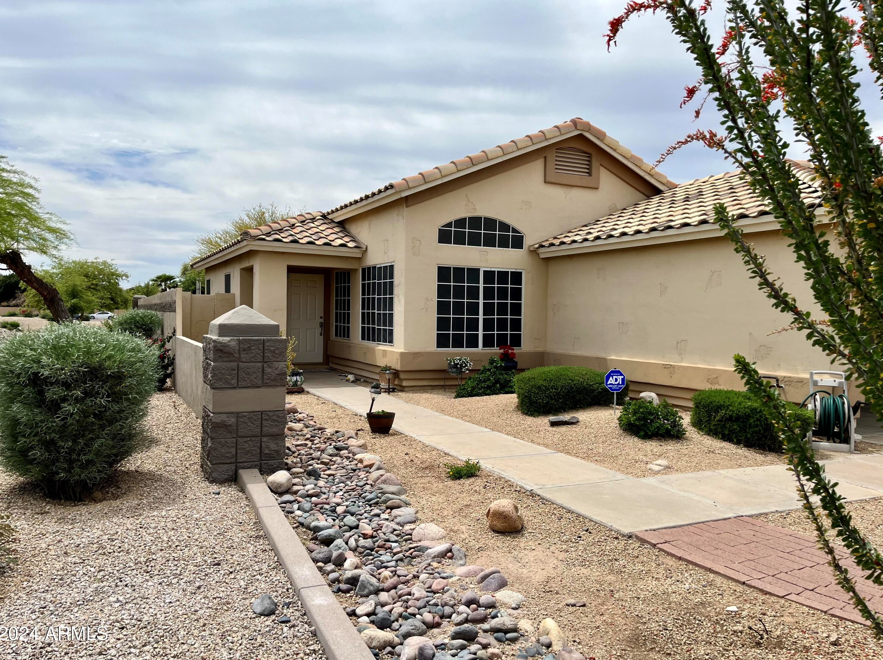 7419 W Tina Ln, Glendale, AZ 85310