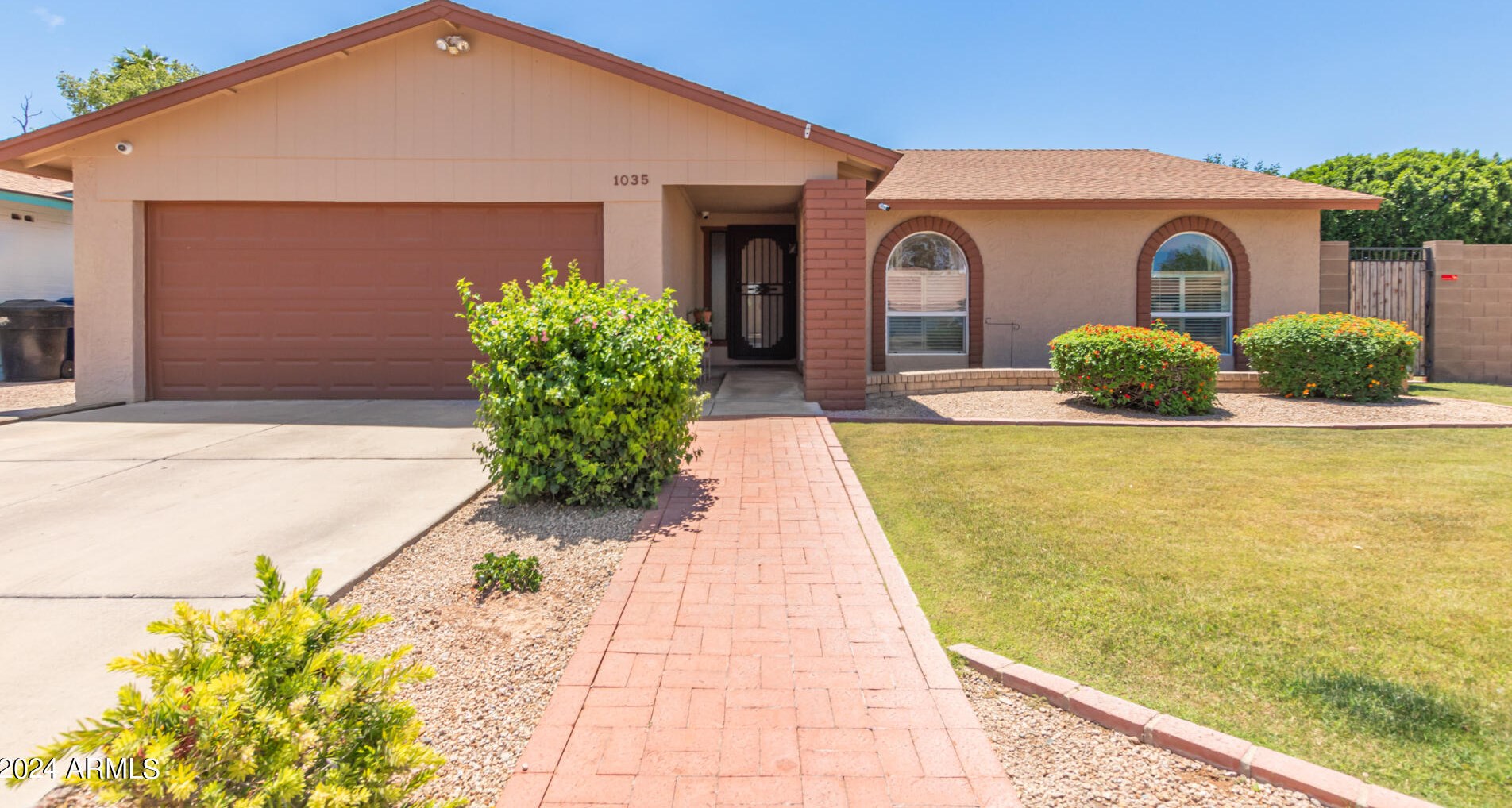 1035 Portobello Ave, Mesa, AZ 85210-8255