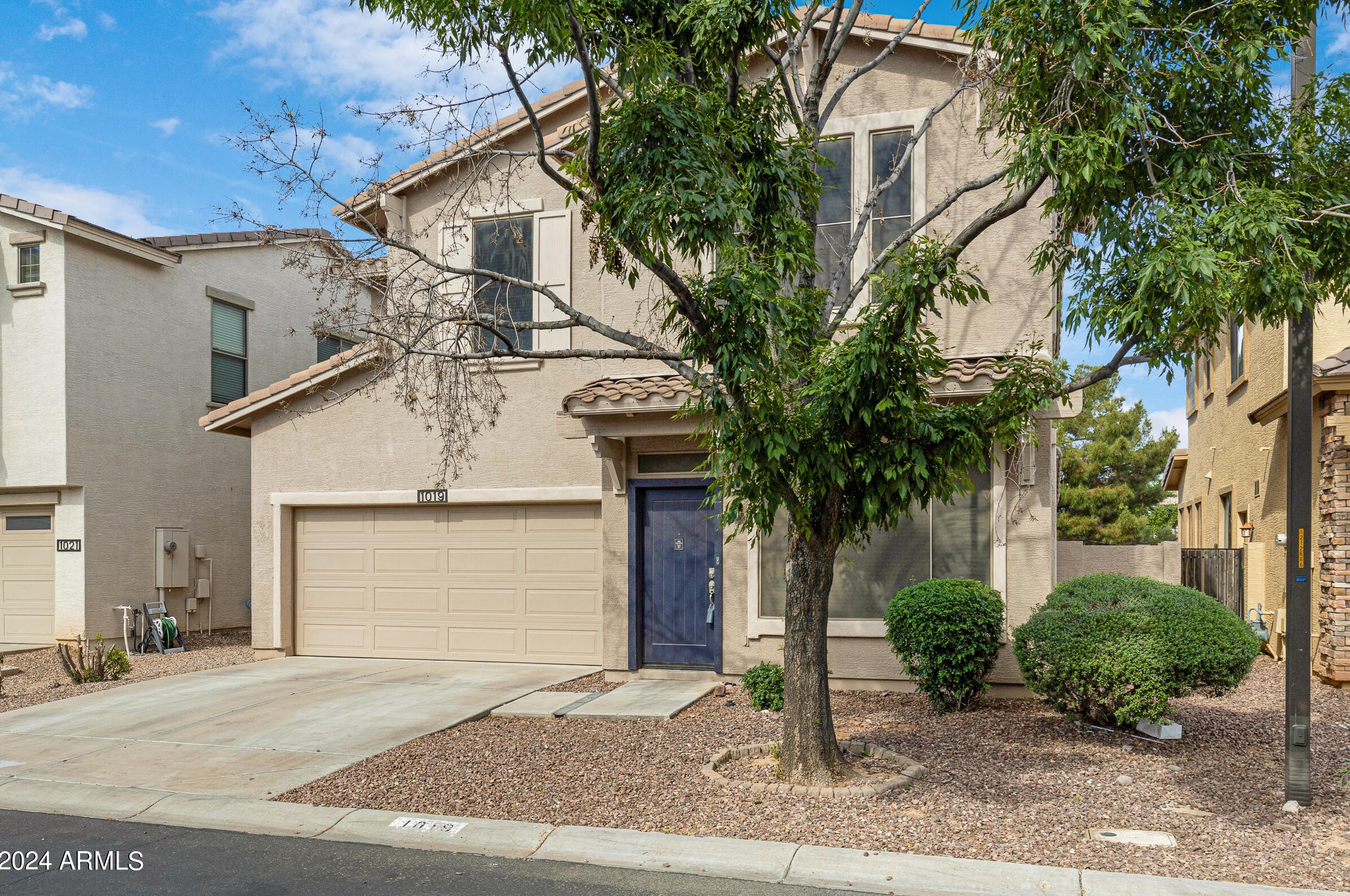 1019 Julian Dr, Gilbert, AZ 85295-8329