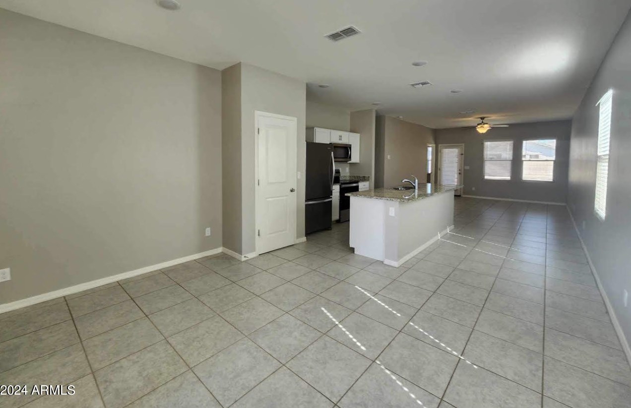 35242 W San Capistrano Ave, Maricopa, AZ 85138