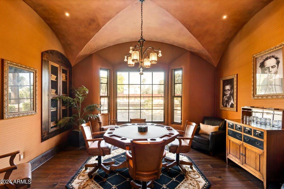 6107 Paradise Dr, Scottsdale AZ 85260-5433 exterior