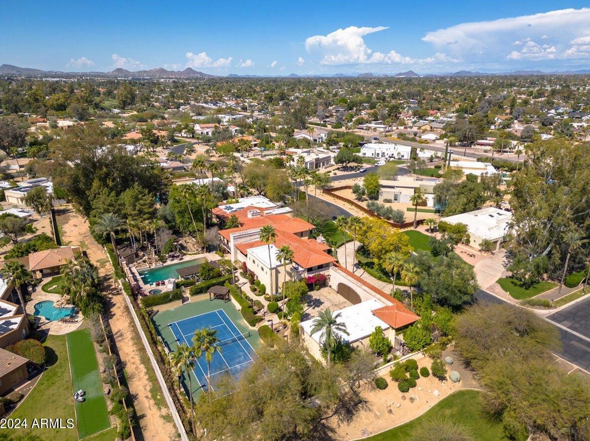 6107 Paradise Dr, Scottsdale AZ 85260-5433 exterior