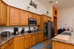 7317 N 85th Ave, Glendale, AZ 85305 - Photo 4