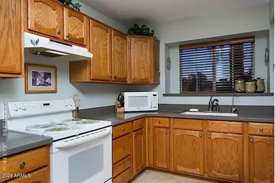 926 W San Mateo --, Gilbert, AZ 85233 - Photo 10