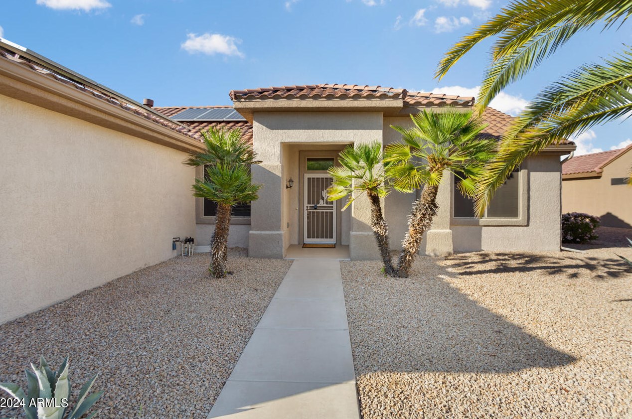 16102 Quail Creek Ln, Sun City, AZ 85374-4909