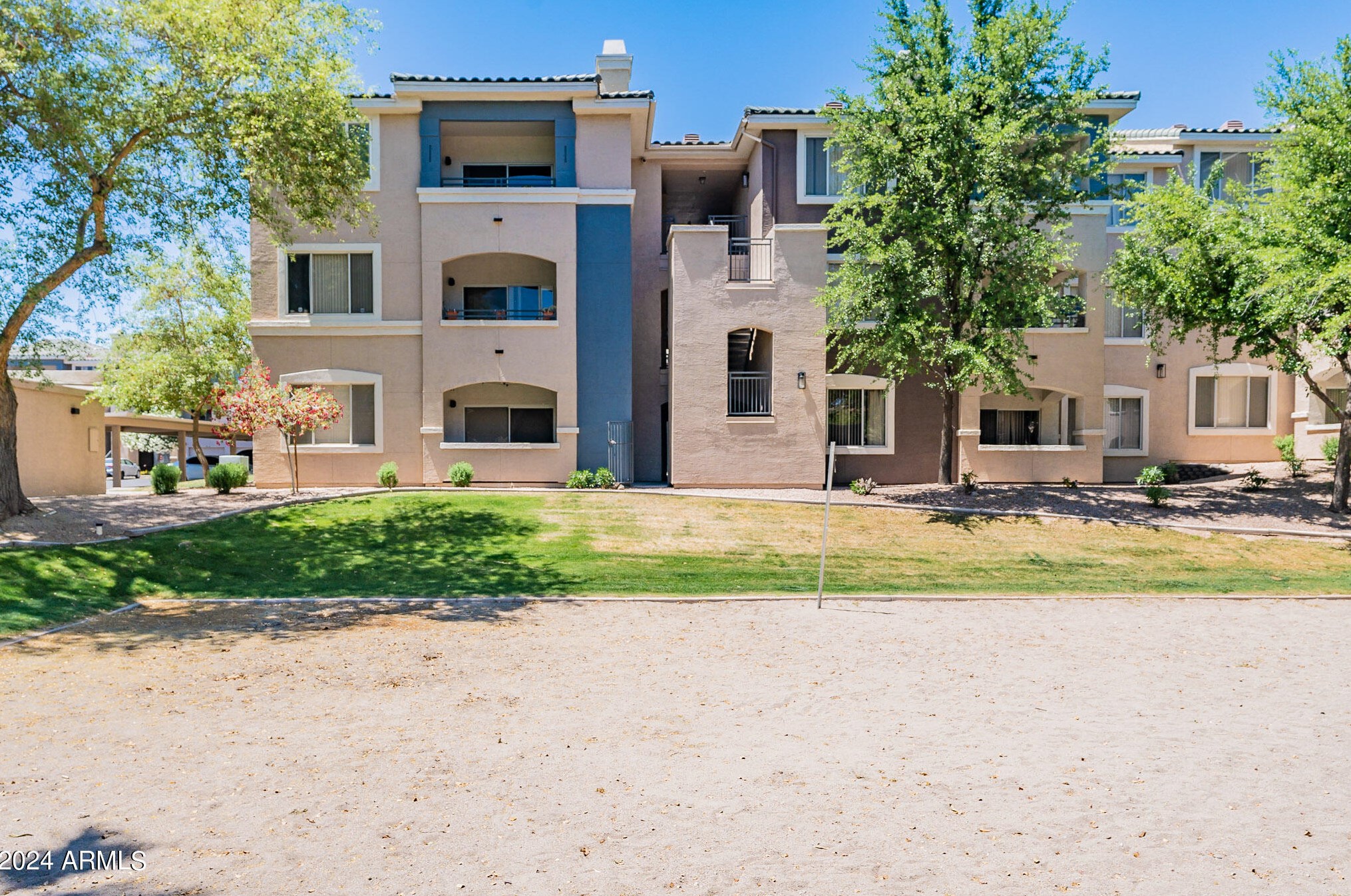 5345 E Van Buren St #320, Phoenix, AZ 85008