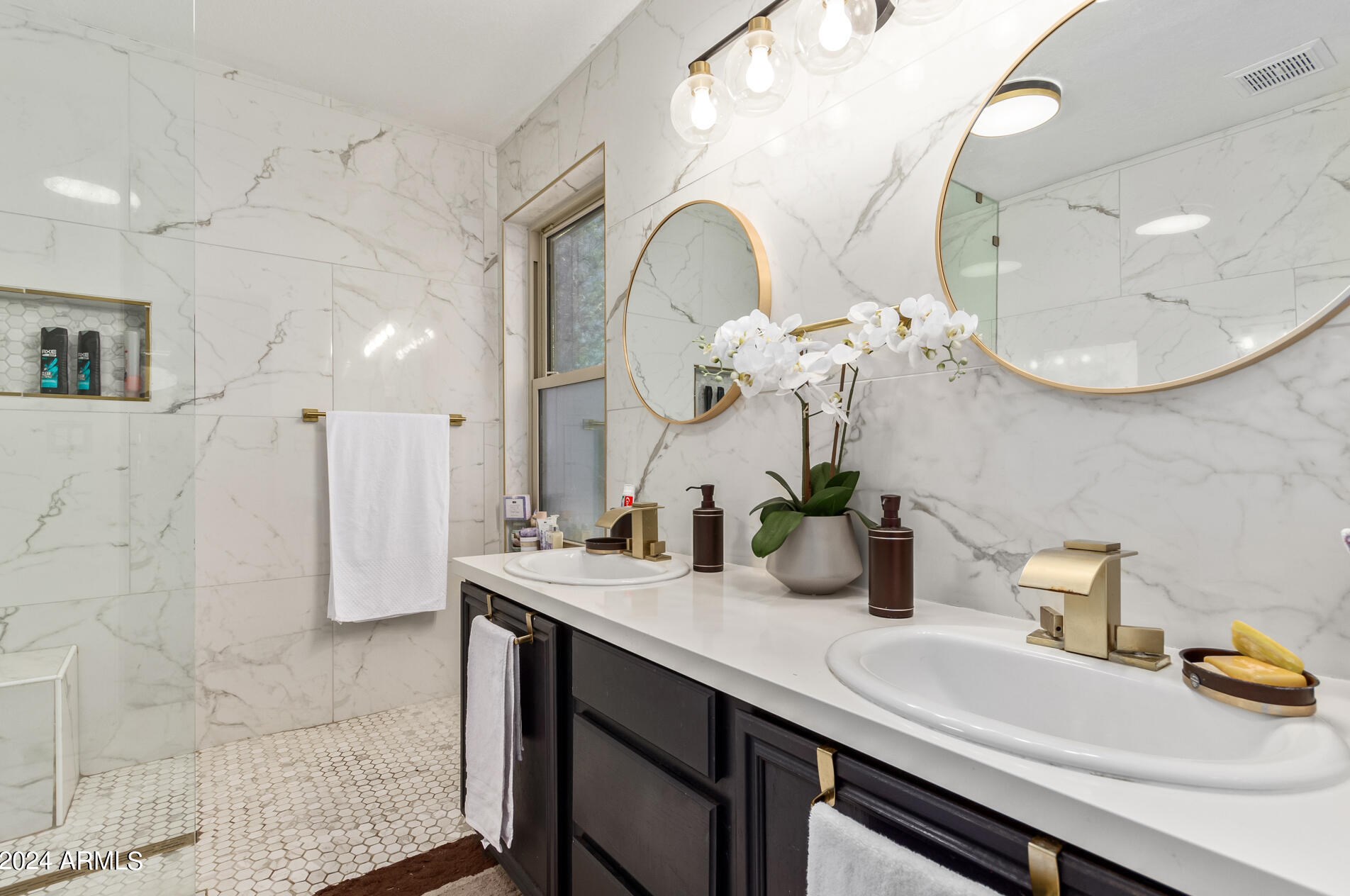 1192 Blackstone Dr, Chandler AZ 85224-3931 exterior