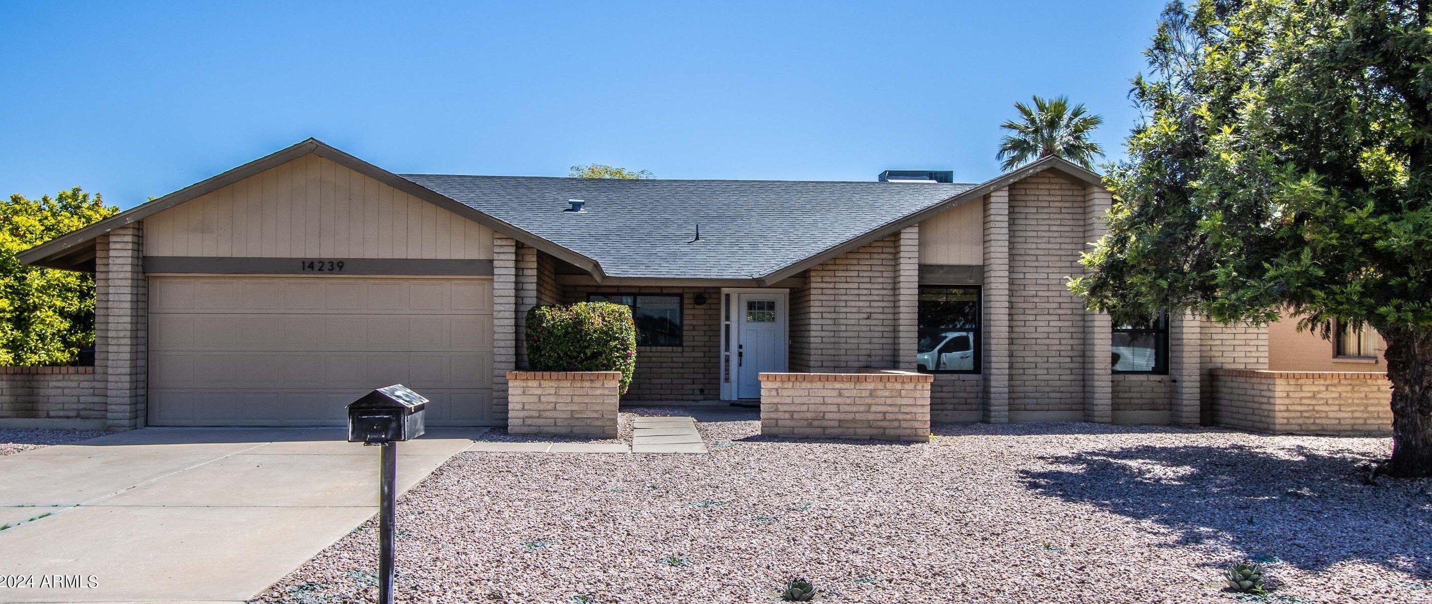 14239 N 45th St, Phoenix, AZ 85032