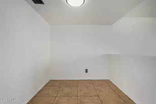 4729 W Orangewood Ave, Glendale, AZ 85301 - Photo 8