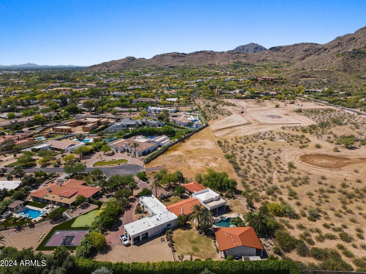 6208 Maverick Rd, Scottsdale, AZ 85253-2627