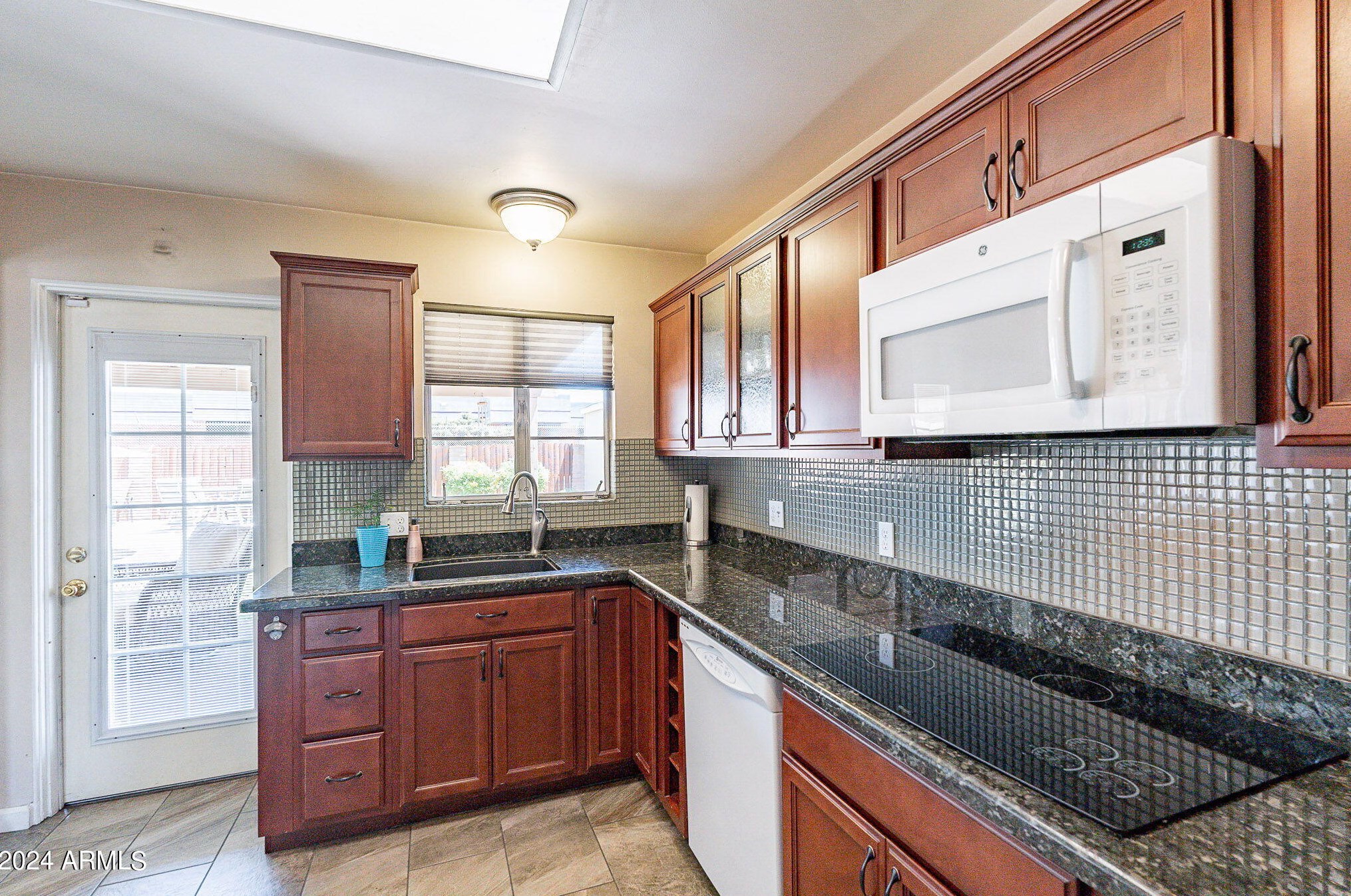 3019 21st Ave, Phoenix, AZ 85015-6013