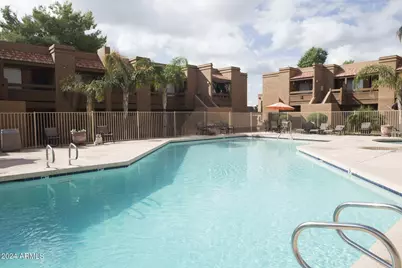 8450 N 67th Avenue #2, Glendale, AZ 85302 - Photo 1