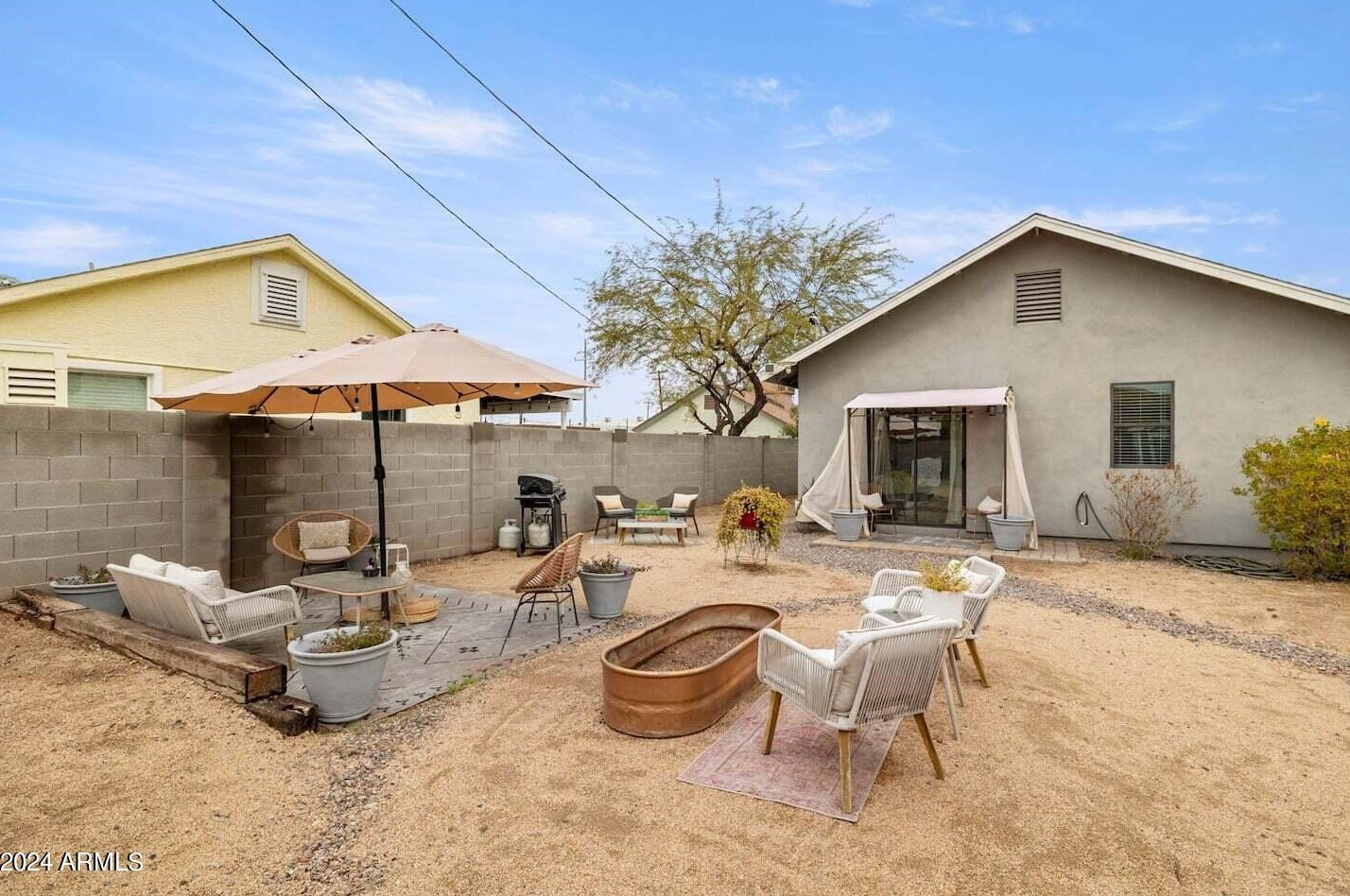 1645 Willetta St, Phoenix AZ 85007-1820 exterior