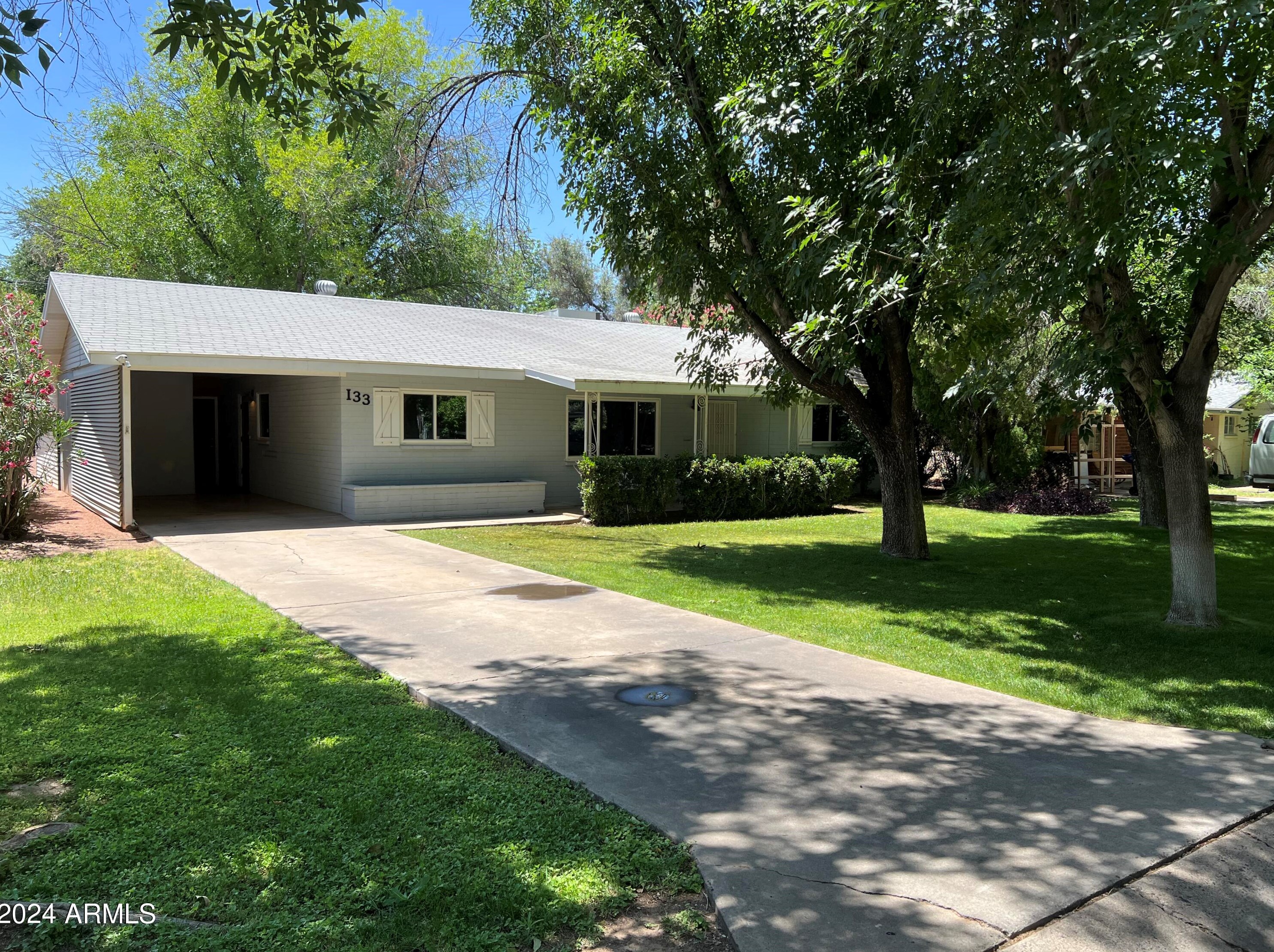 133 Vista Del Cerro Dr, Tempe, AZ 85281-6641
