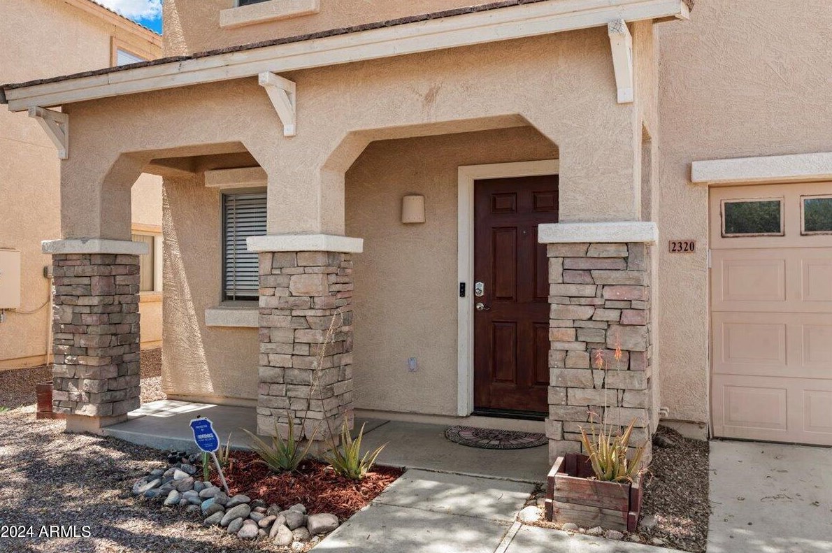 2320 91st Gln, Phoenix, AZ 85037-4308