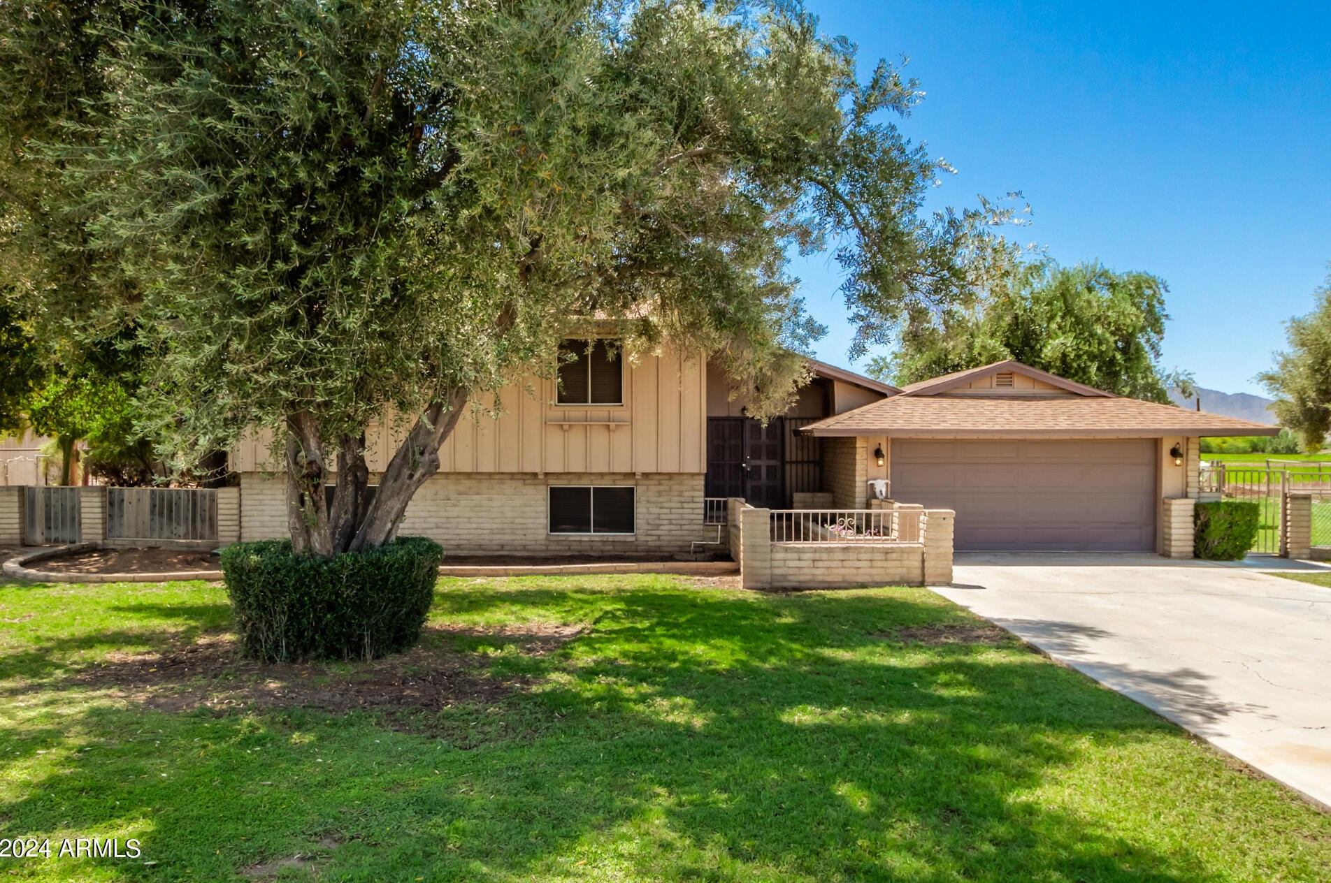 10339 Southern Ave, Tolleson, AZ 85353-9368