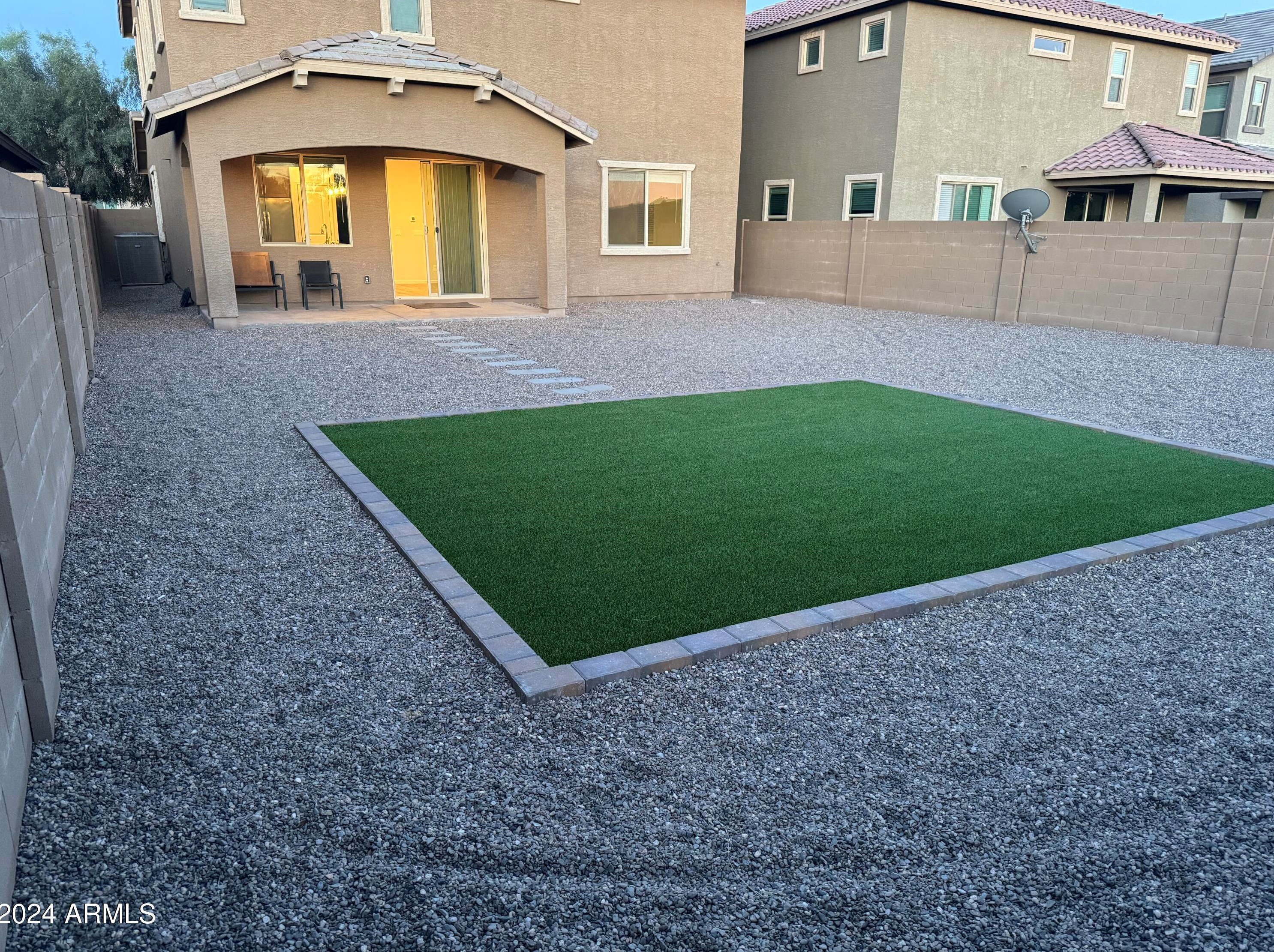 4550 92nd Ln, Phoenix, AZ 85037