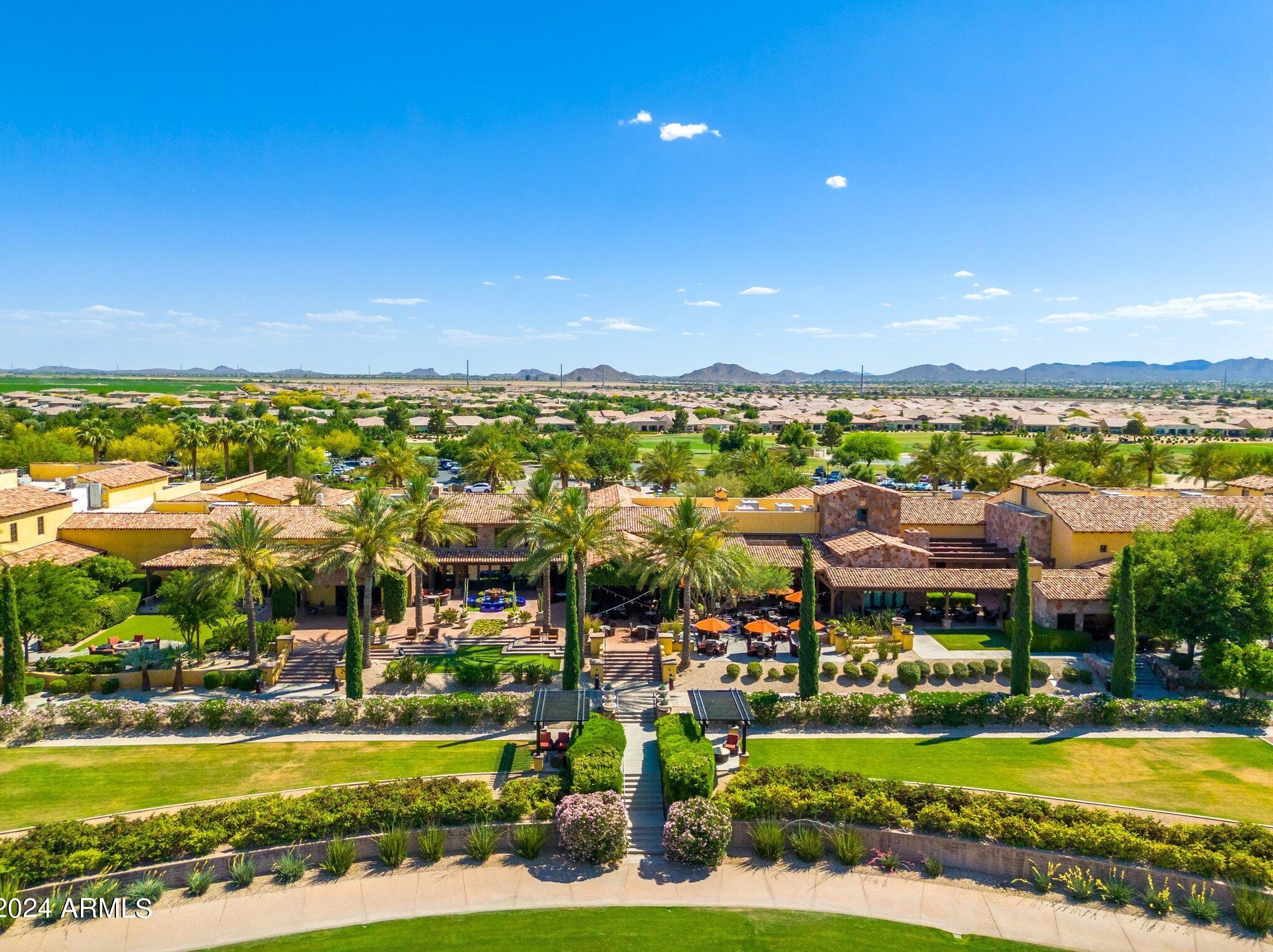404 Harmony Way, San Tan Valley AZ  85140-5309 exterior