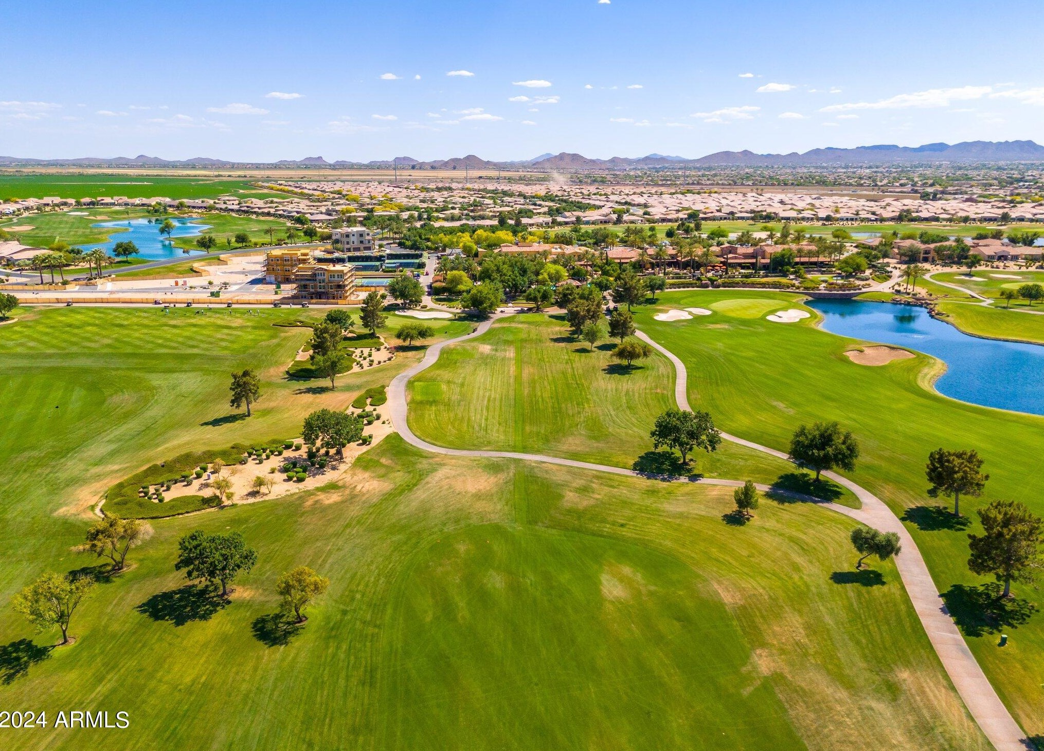 404 Harmony Way, San Tan Valley AZ  85140-5309 exterior