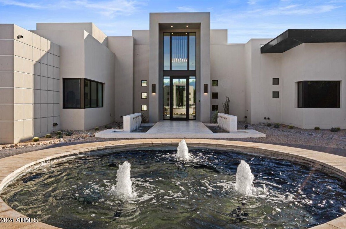 5517 68 Pl, Scottsdale AZ 85253-7009 exterior